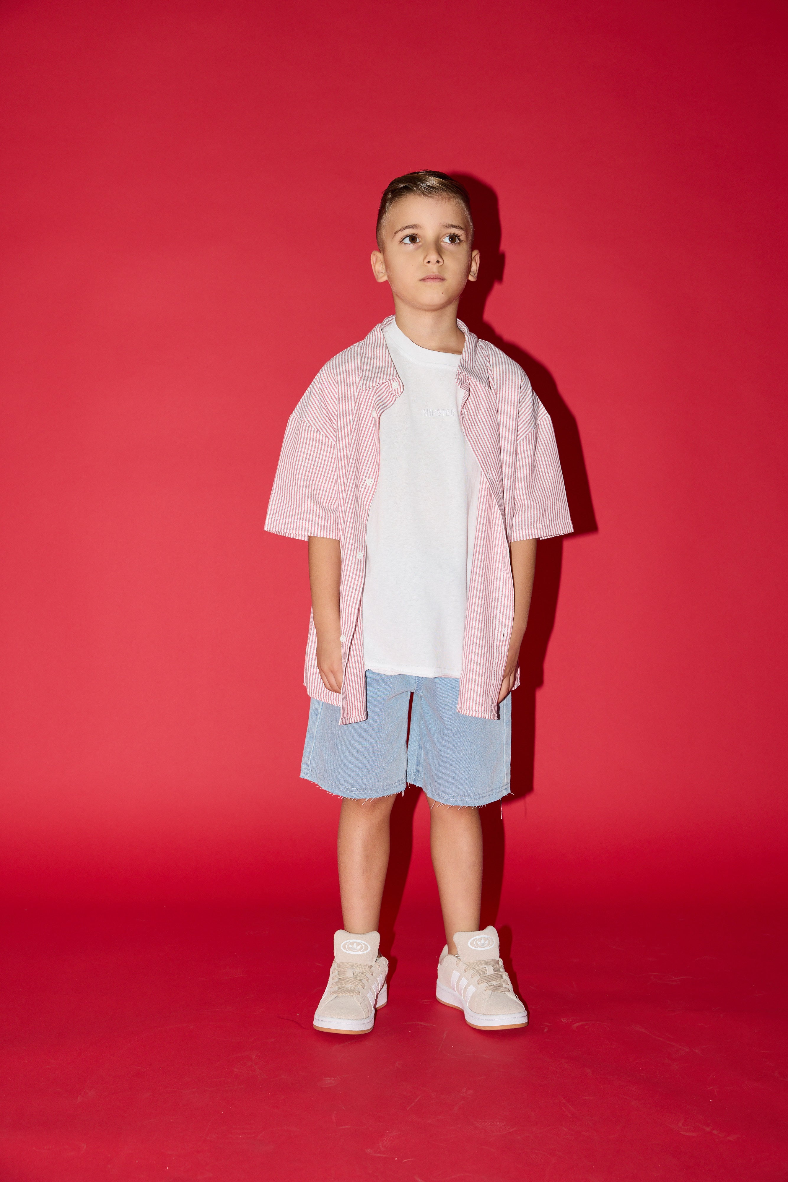 מכופתרת פסים אדום/לבן