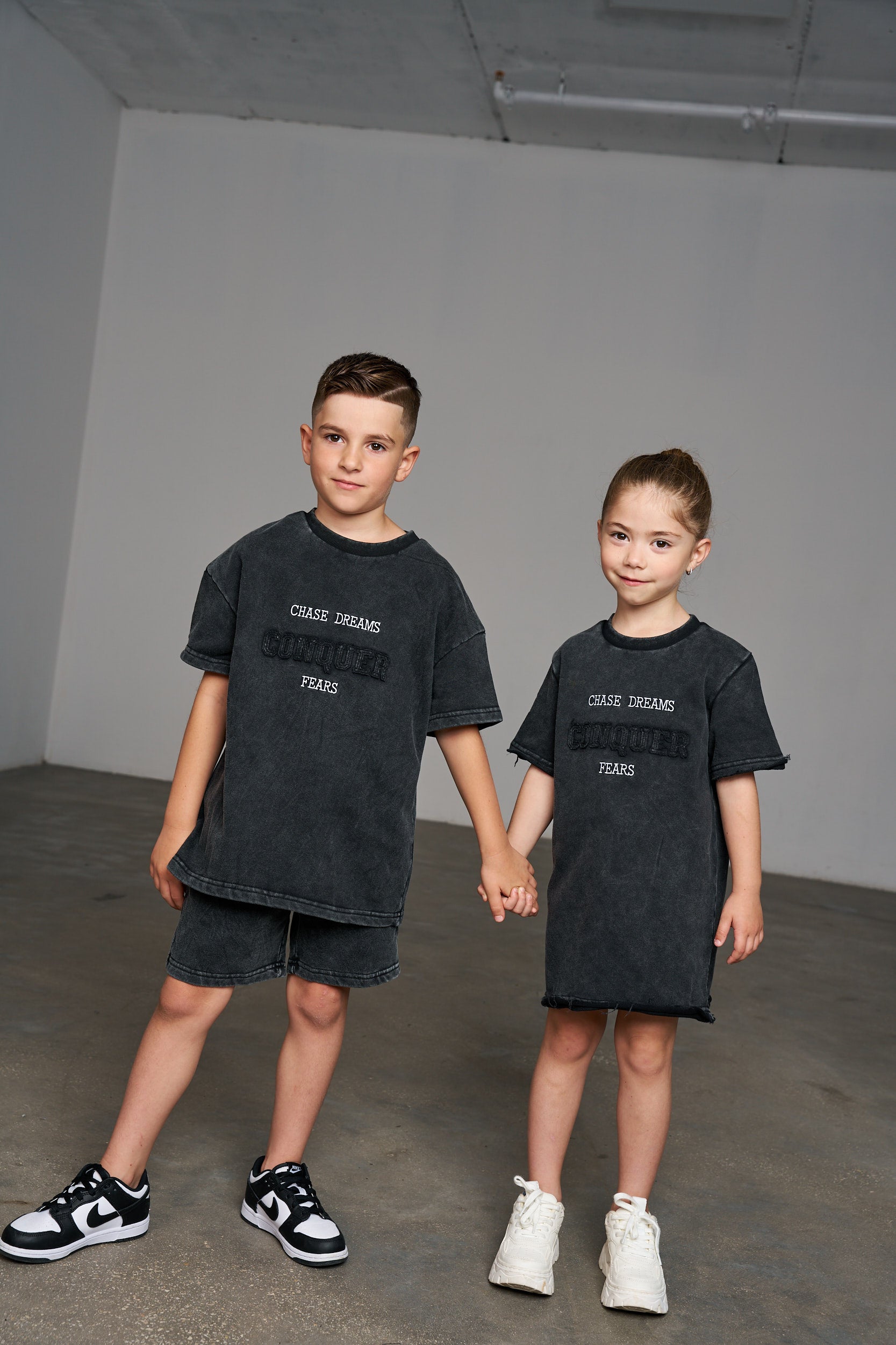 שמלת ווש אפורה - Hipster