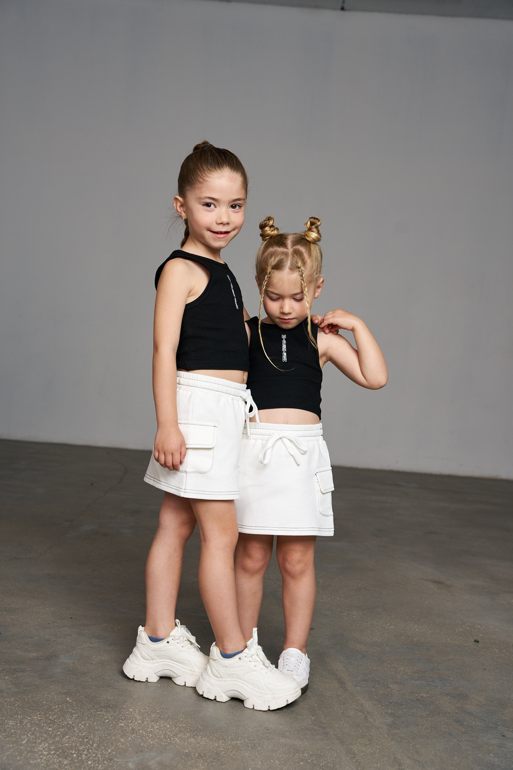 גופיית ליר שחורה - Hipster