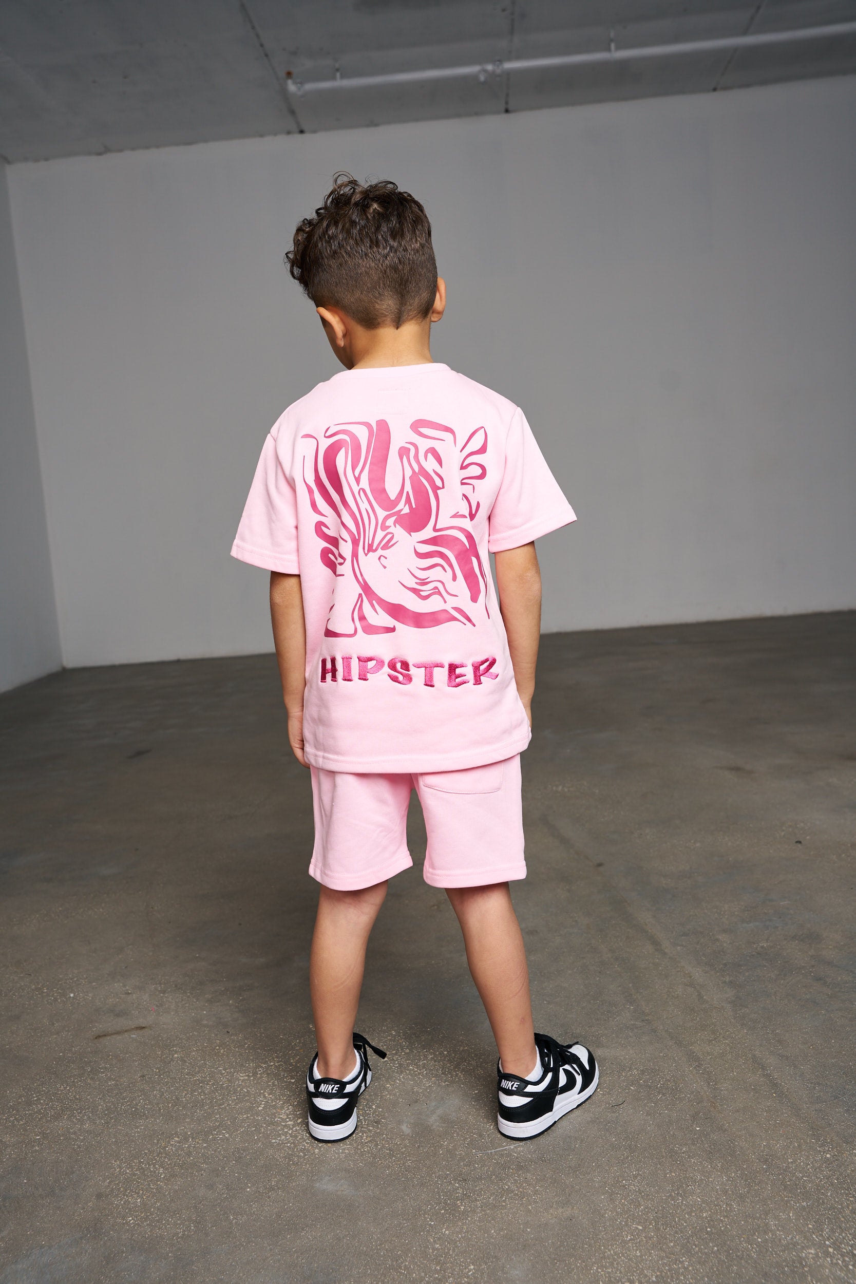 חליפת Cherry ורודה - Hipster