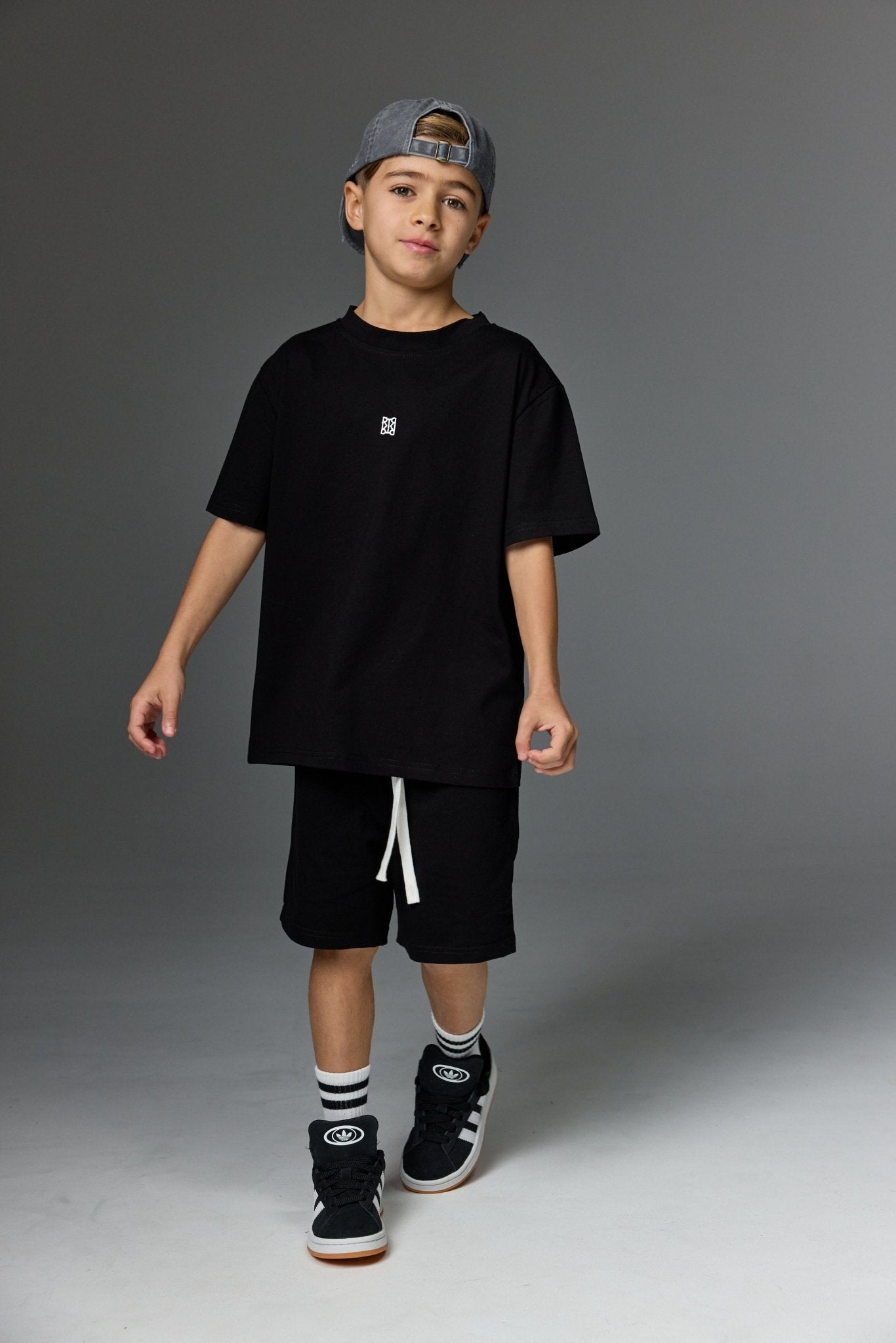 חליפת color שחורה - Hipster