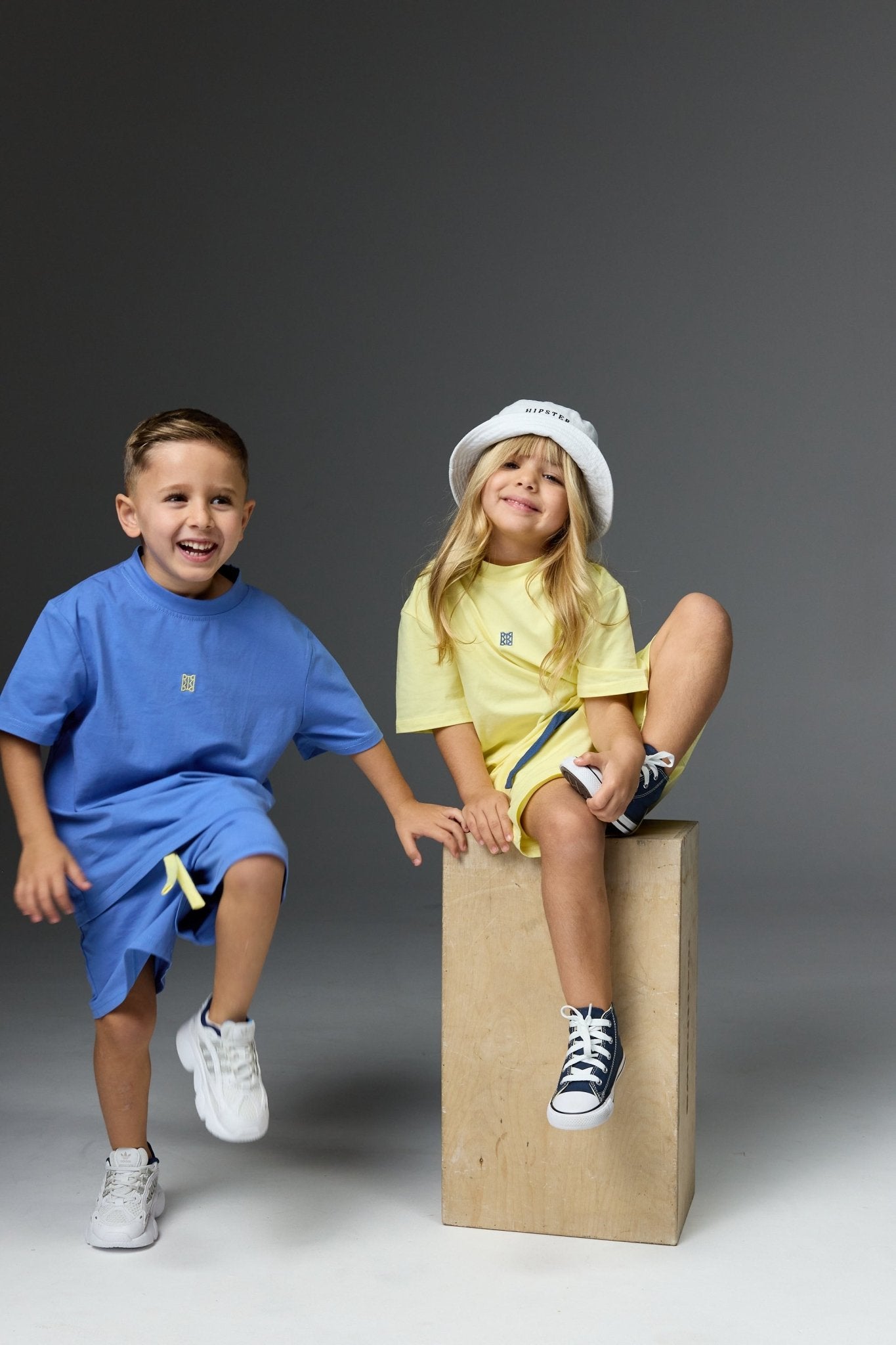 חליפת color צהובה - Hipster