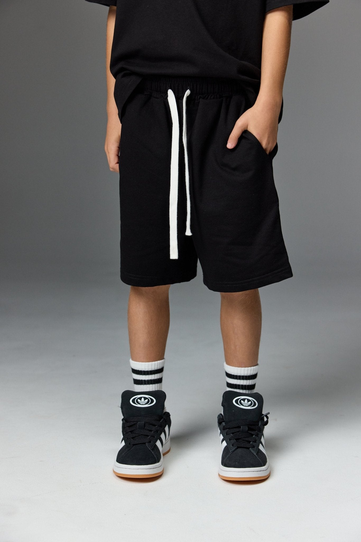 חליפת color שחורה - Hipster