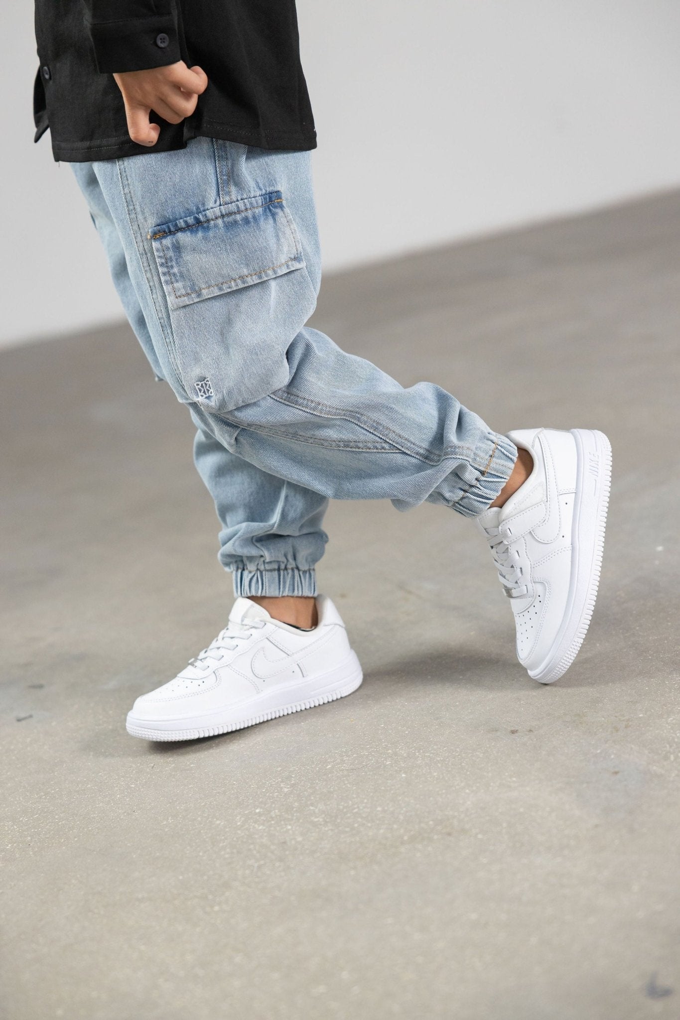 דגמח ג'ינס תאו בהיר - Hipster