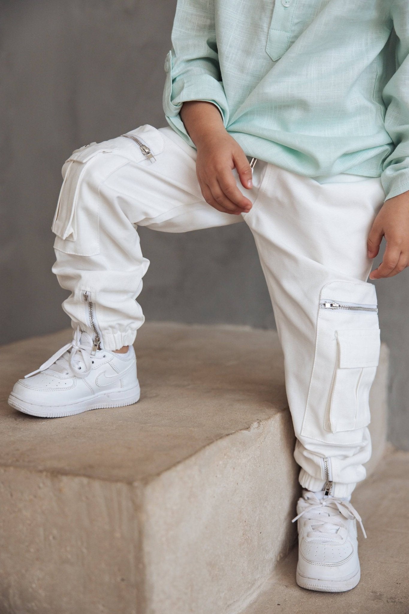 דגמ"ח כיסים לבן - Hipster