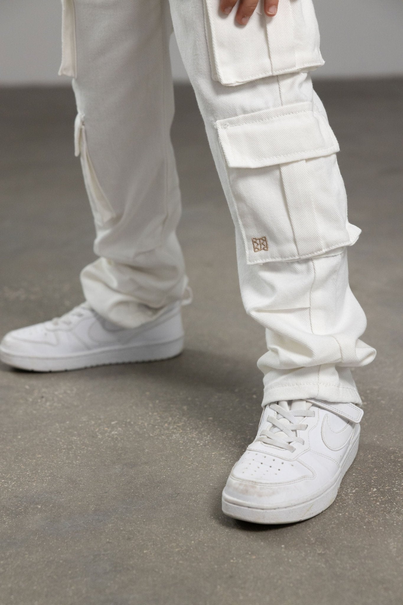 דגמ"ח ניקו לבן - Hipster