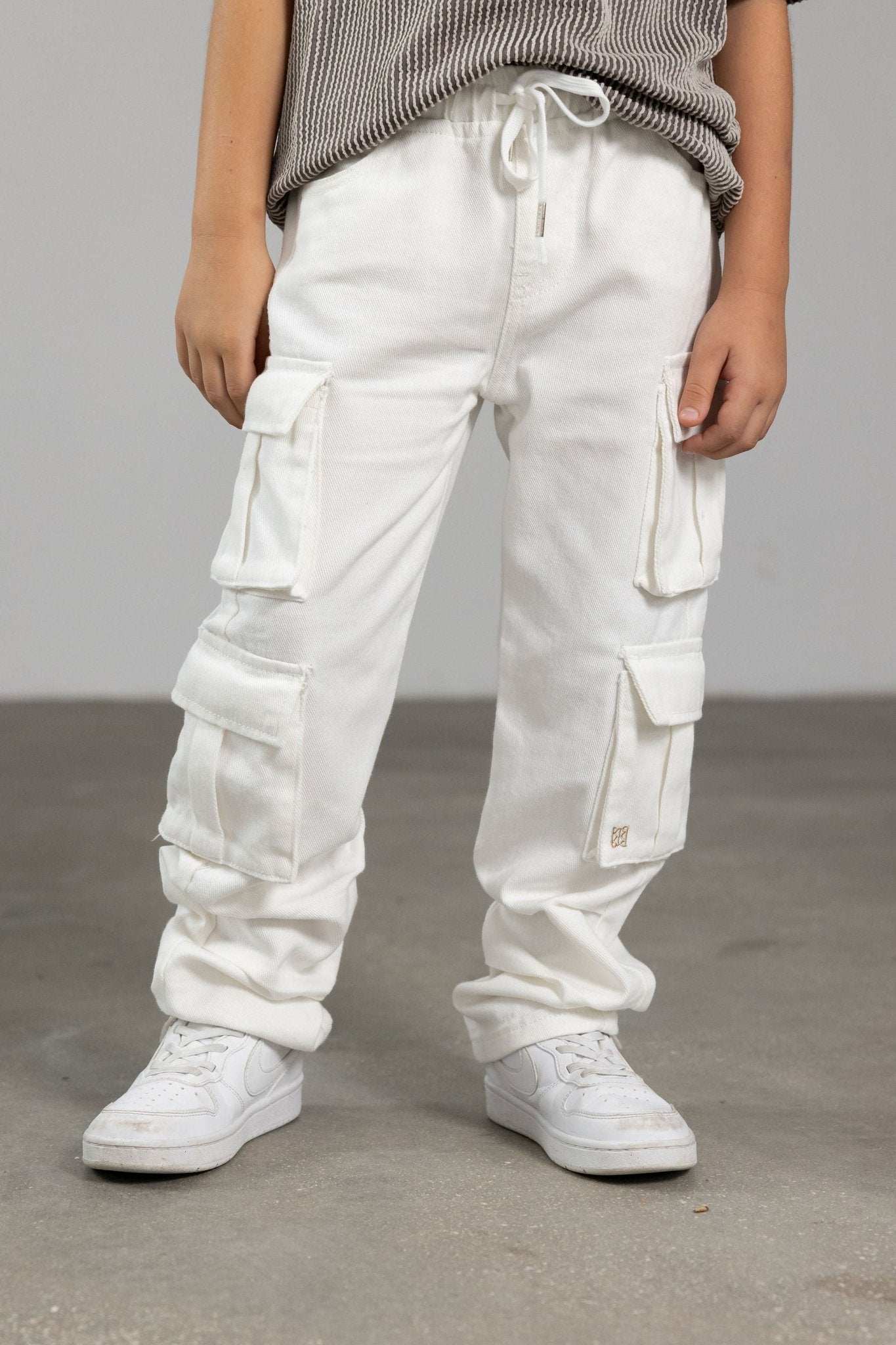 דגמ"ח ניקו לבן - Hipster