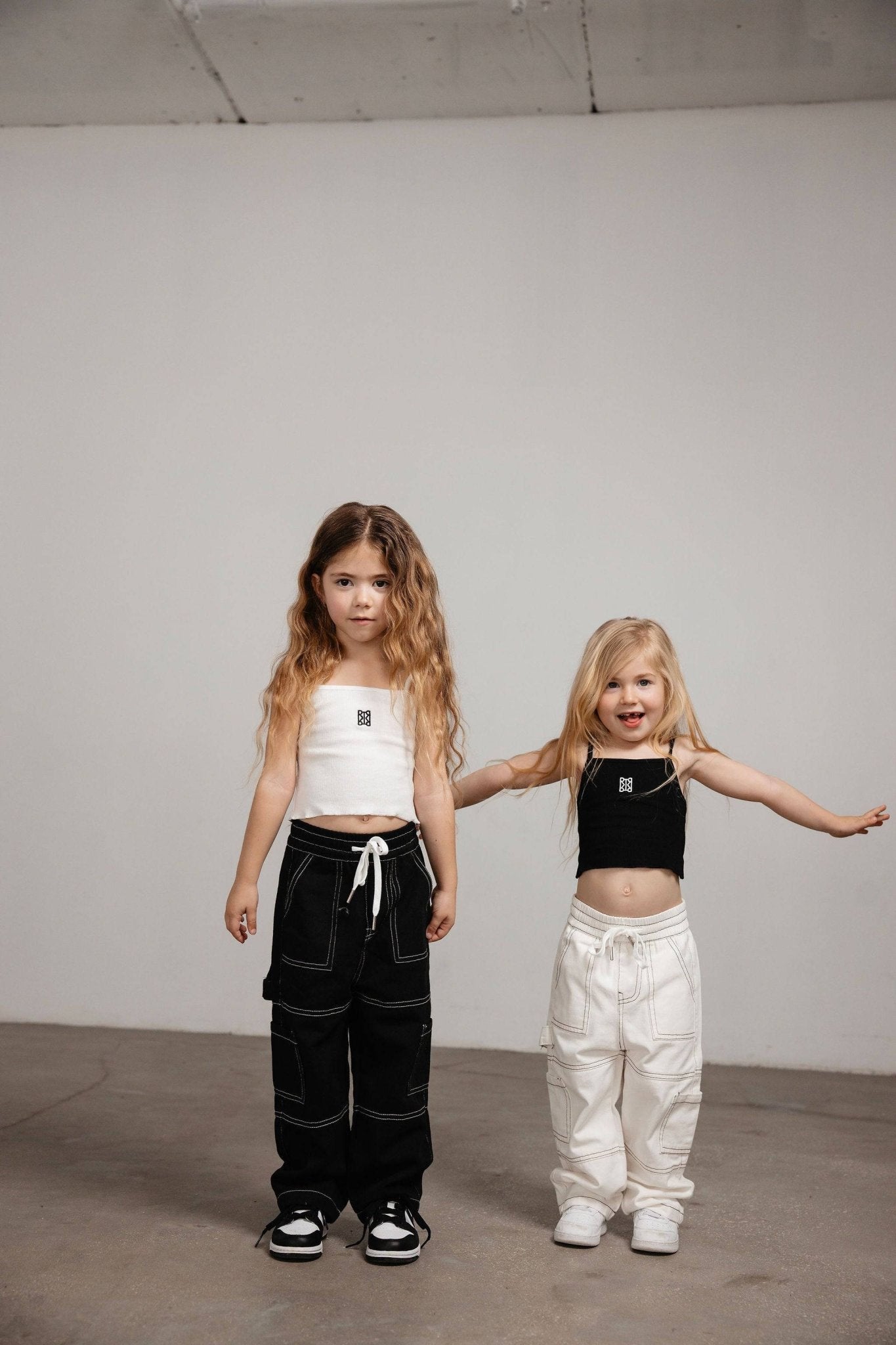 דגמ"ח תיפורים לבן - Hipster