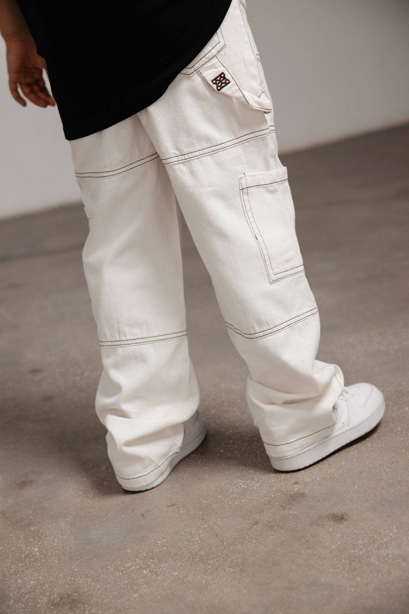 דגמ"ח תיפורים לבן - Hipster