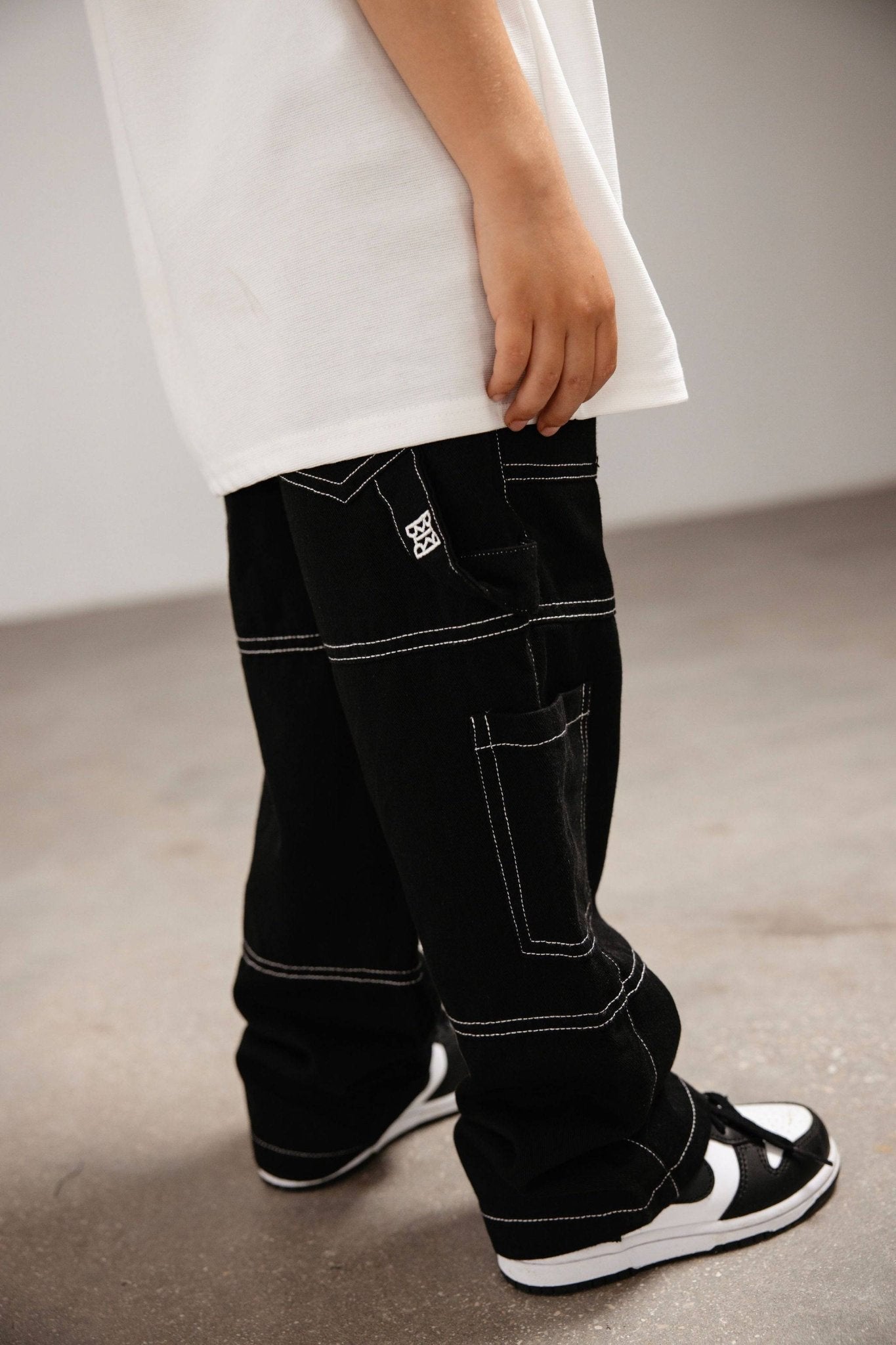 דגמ"ח תיפורים שחור - Hipster