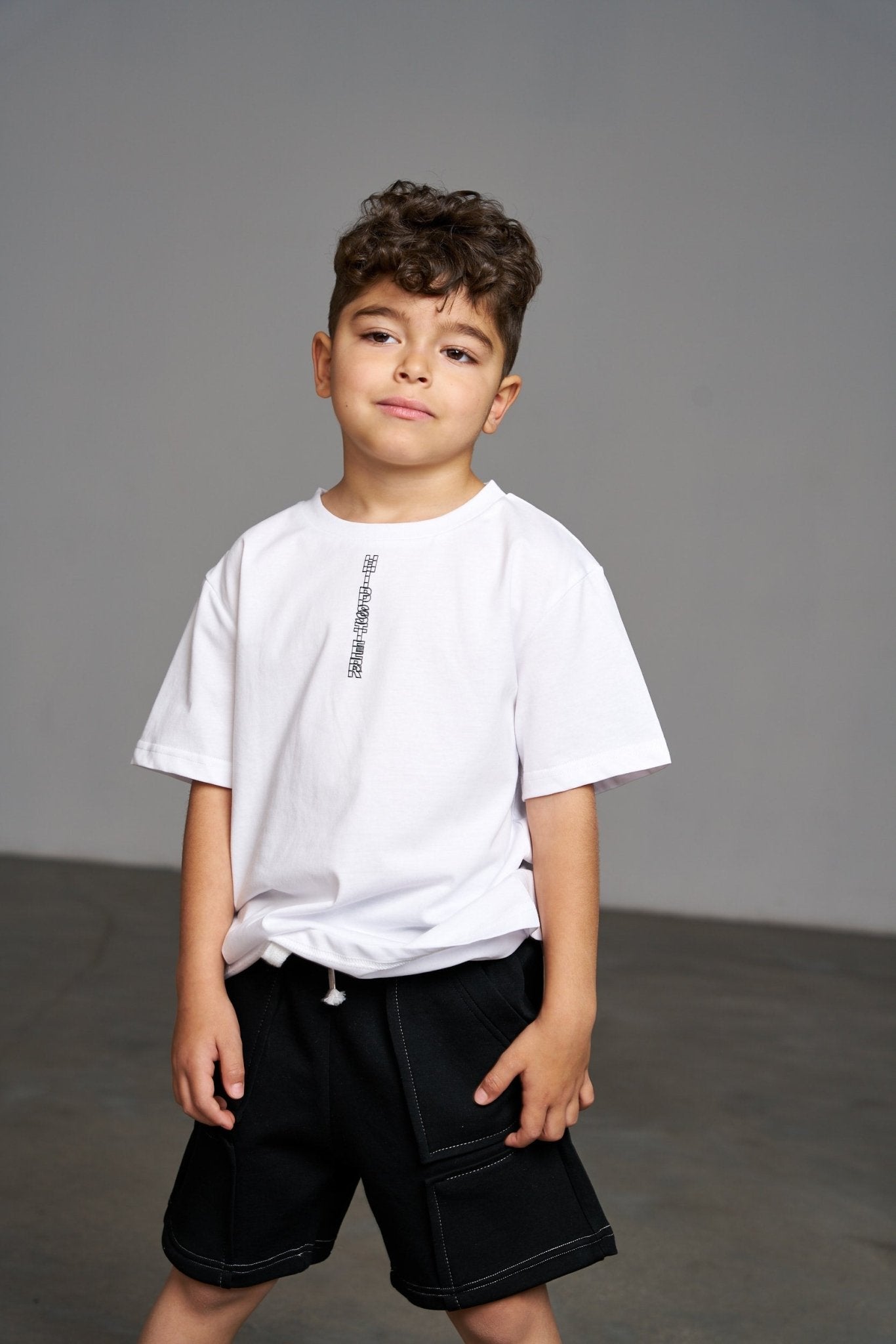 טי שירט לואי לבנה - Hipster