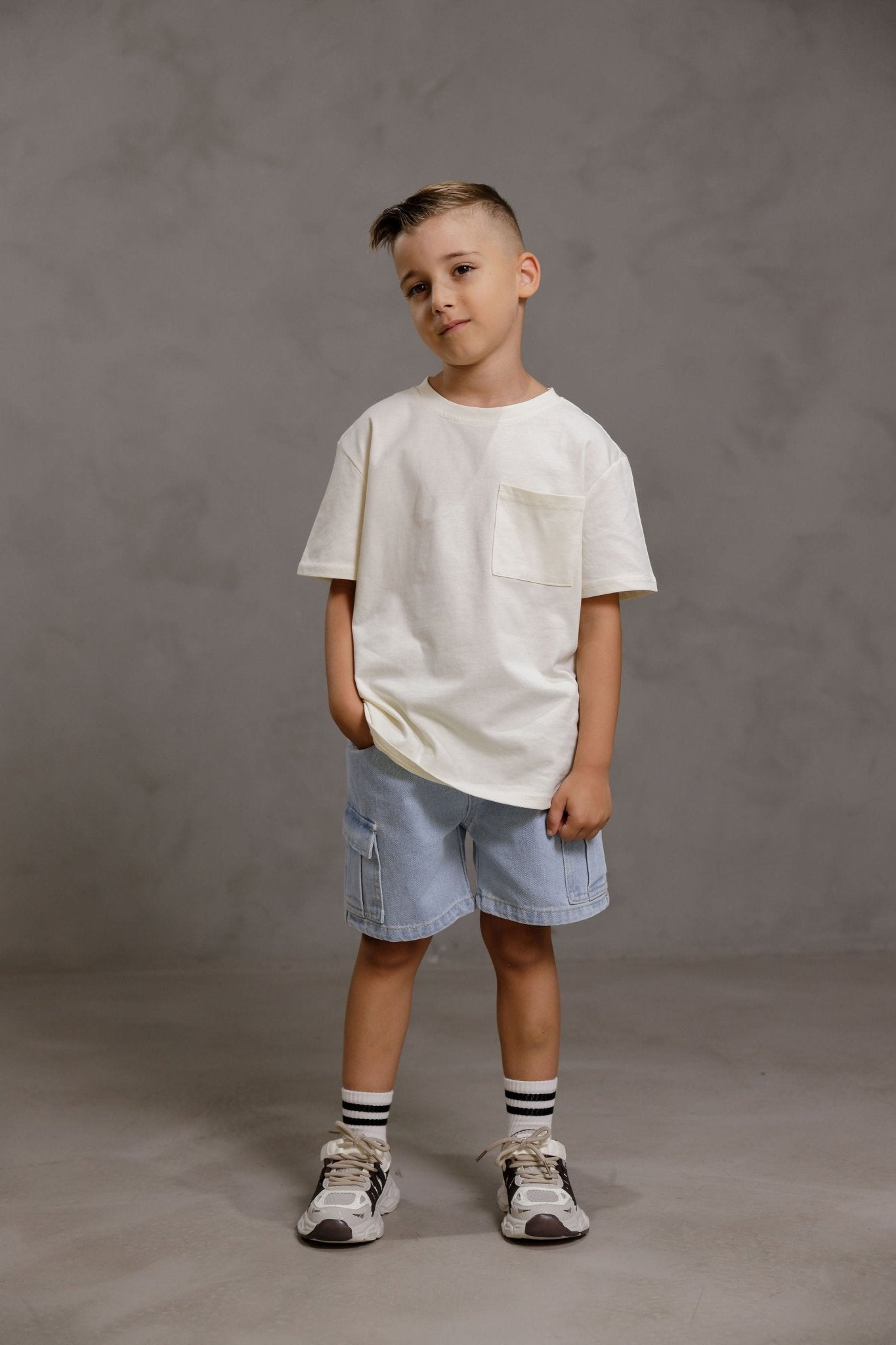 טישירט קרם בשילוב כיס - Hipster