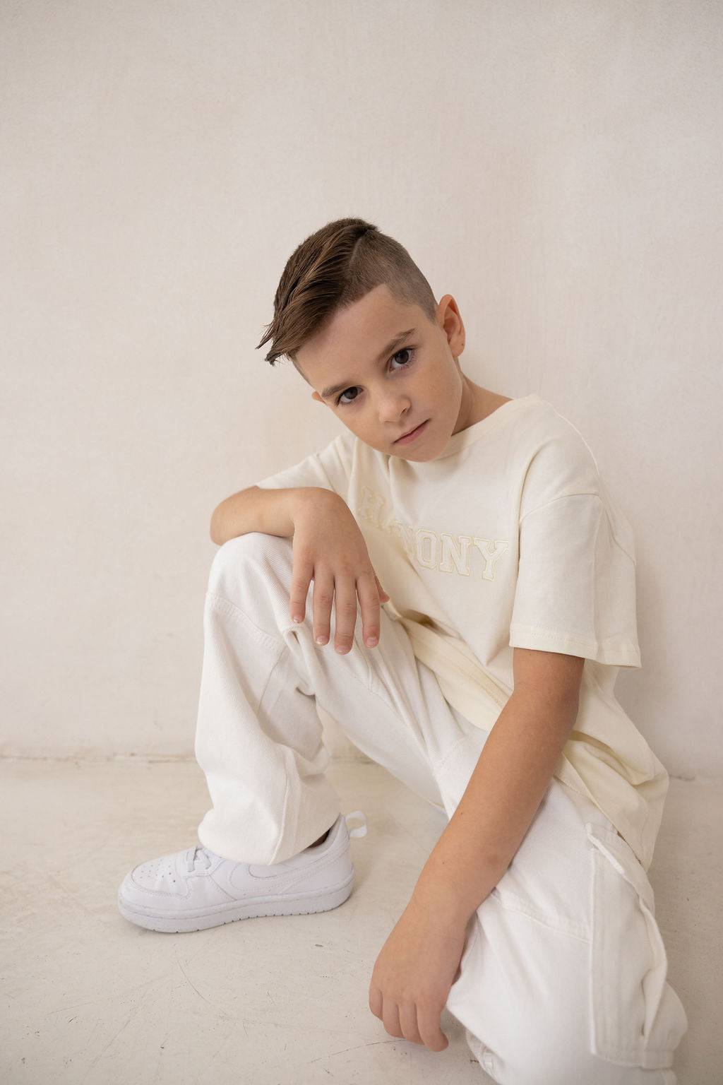 טישרט בוהו בז - Hipster