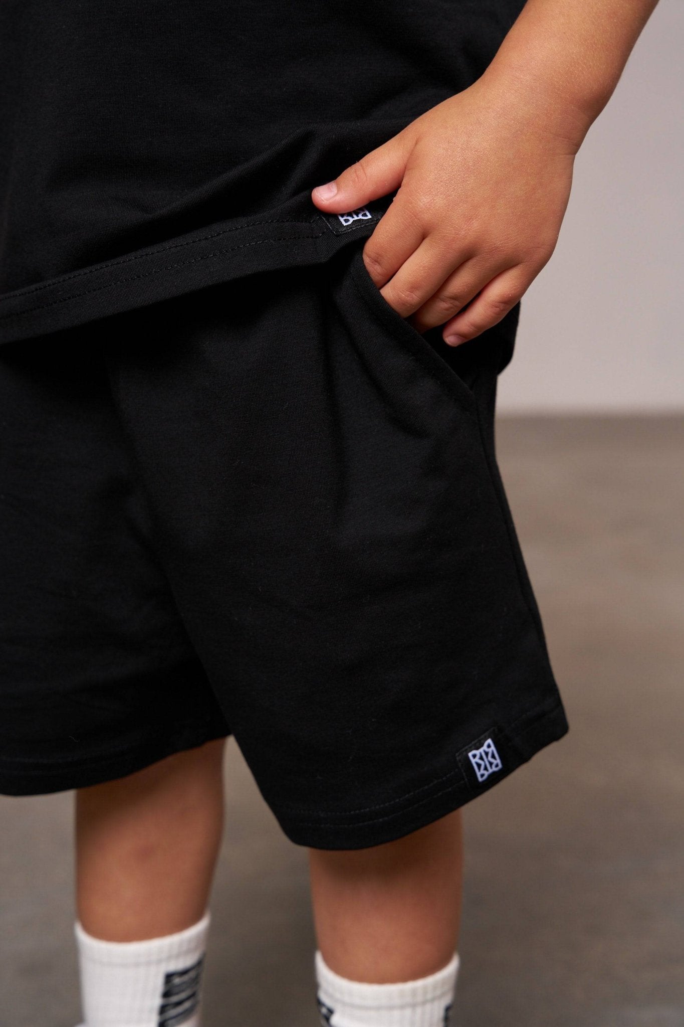 חליפת Basic שחורה - Hipster