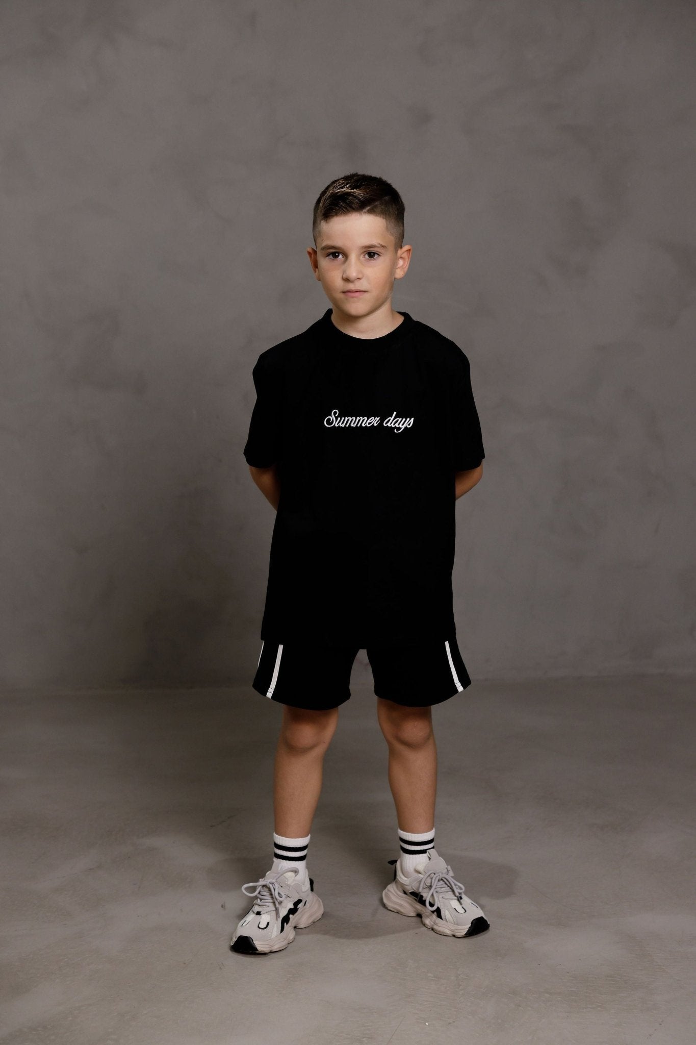 חליפת ג'יי שחורה - Hipster