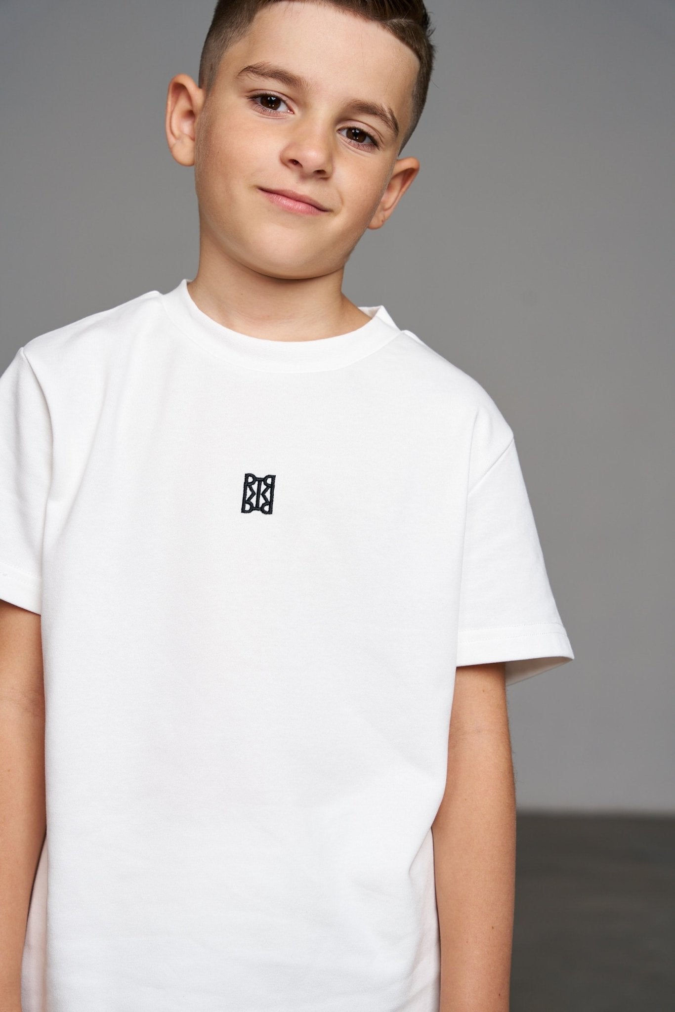 חליפת לוגו לבנה - Hipster