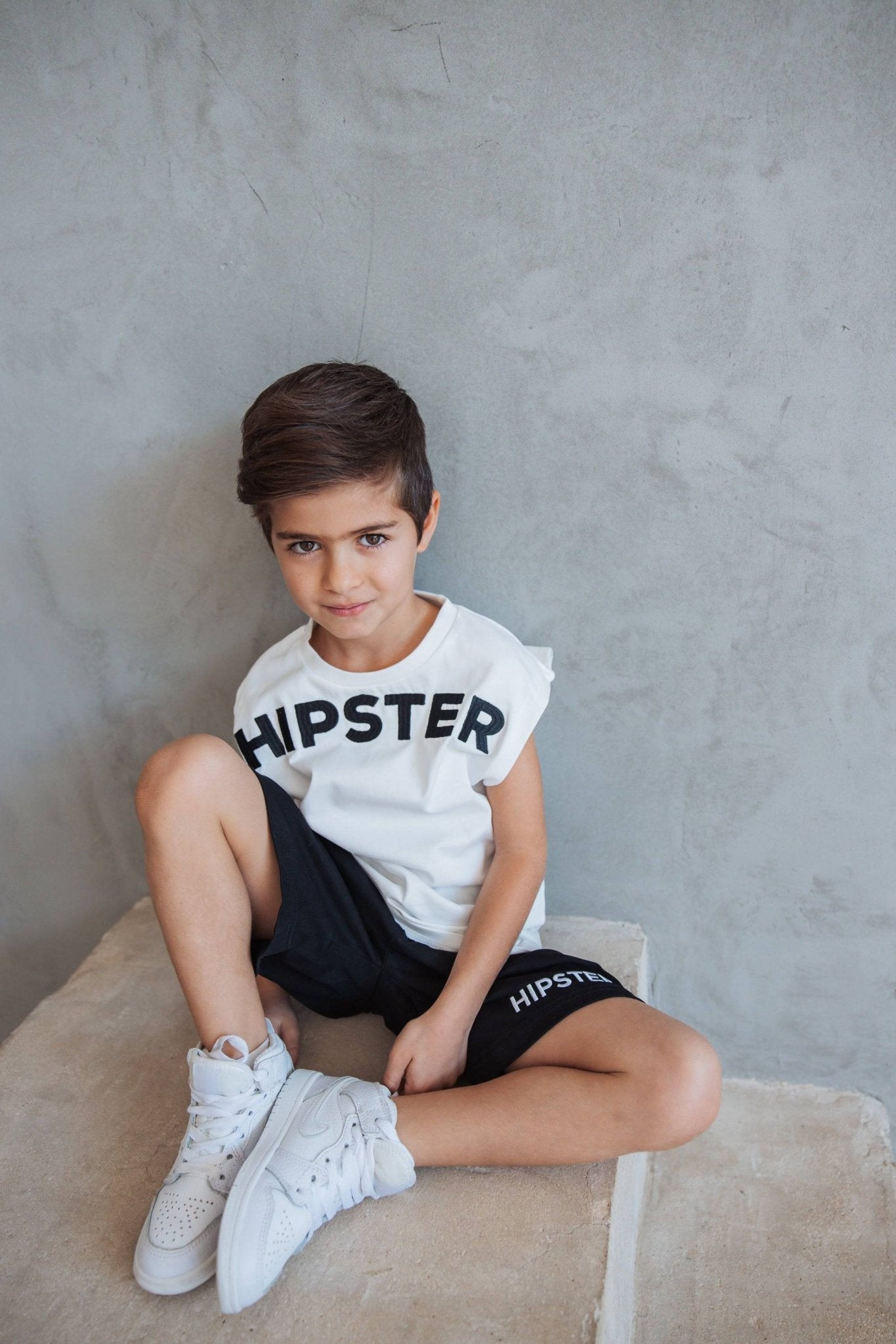 חליפת ראסל שחורה - Hipster