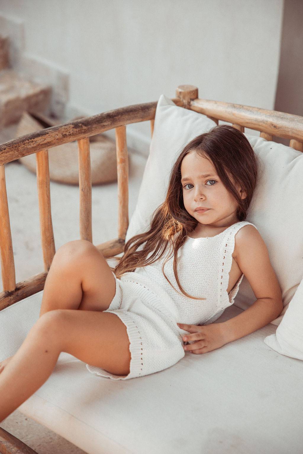 חליפת סרוגה לבנה - Hipster