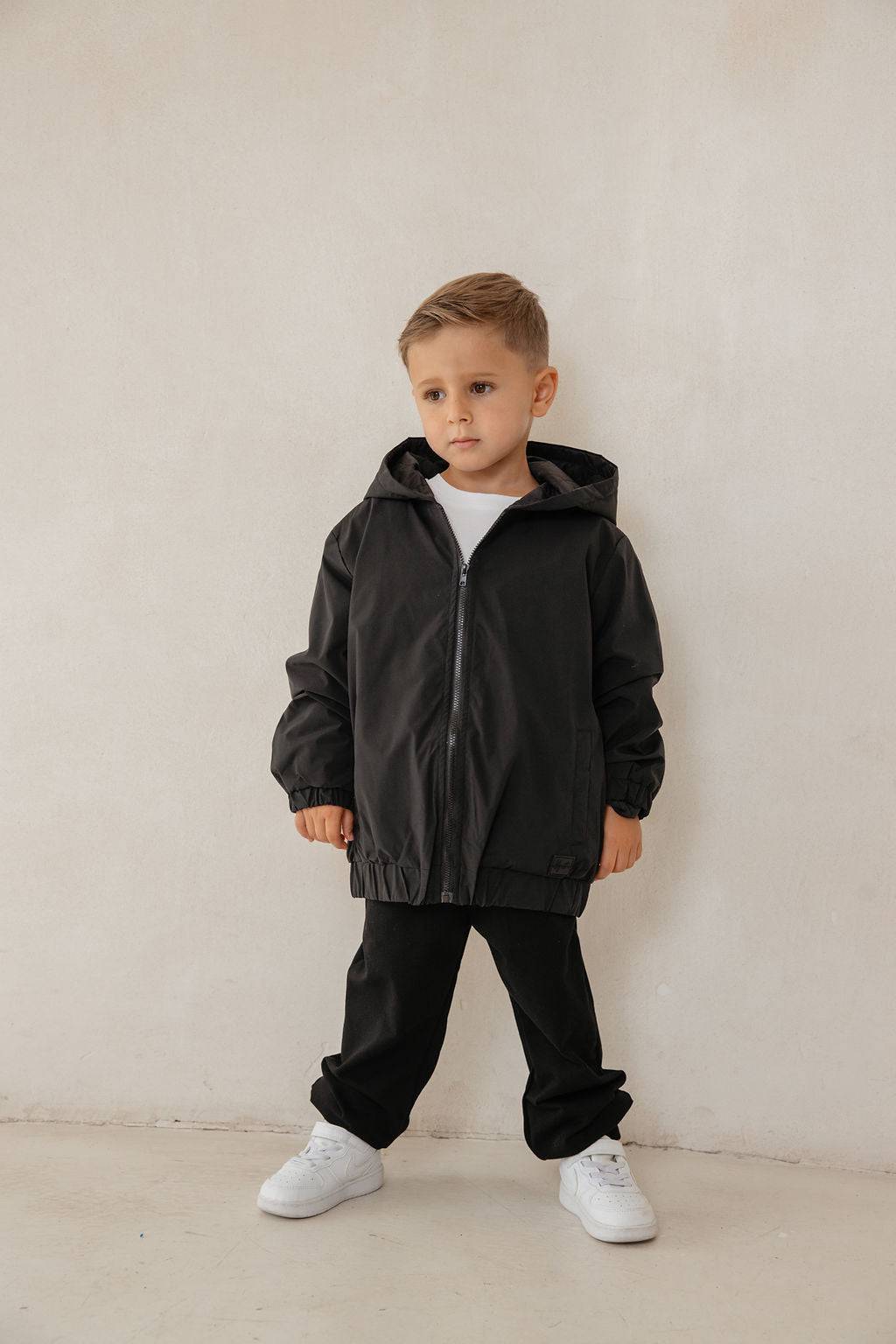 מעיל שחור - Hipster