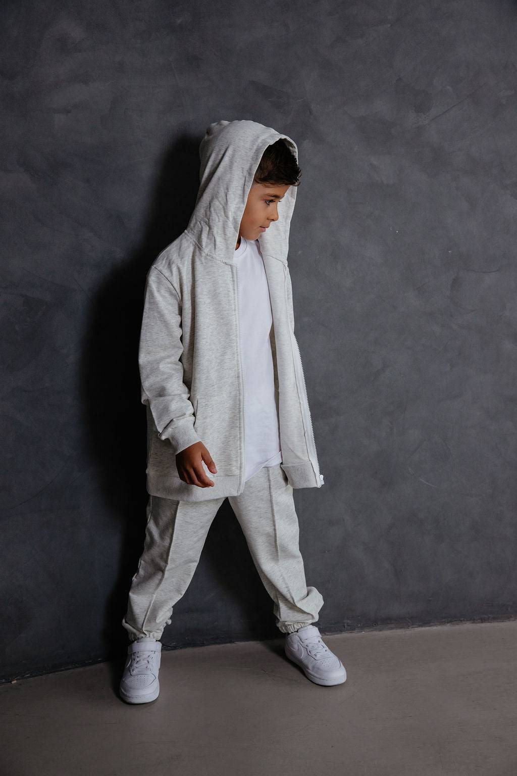 מכנס בשילוב תיפורים אפור - Hipster