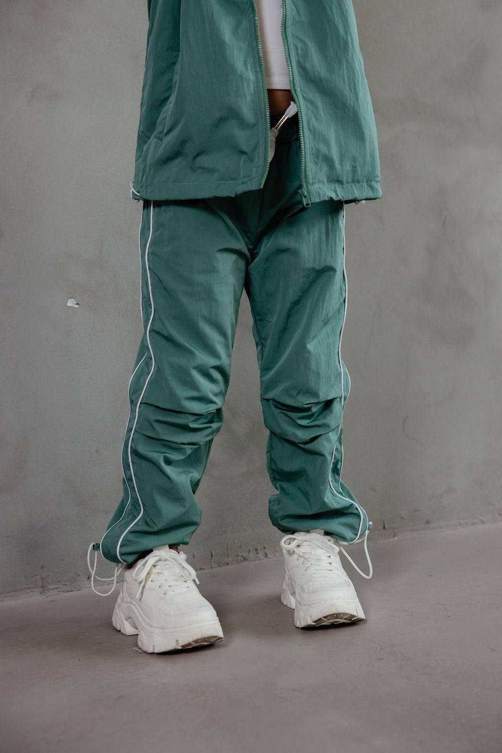 מכנס ניילון ירוק - Hipster