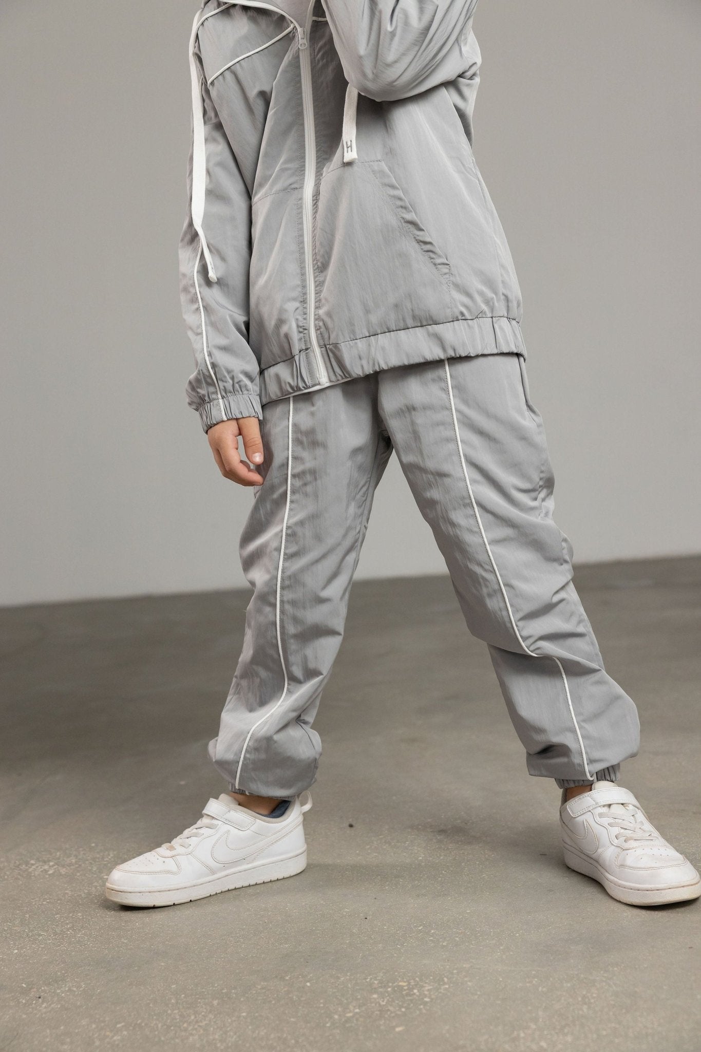 מכנס ניילון ריו אפור - Hipster