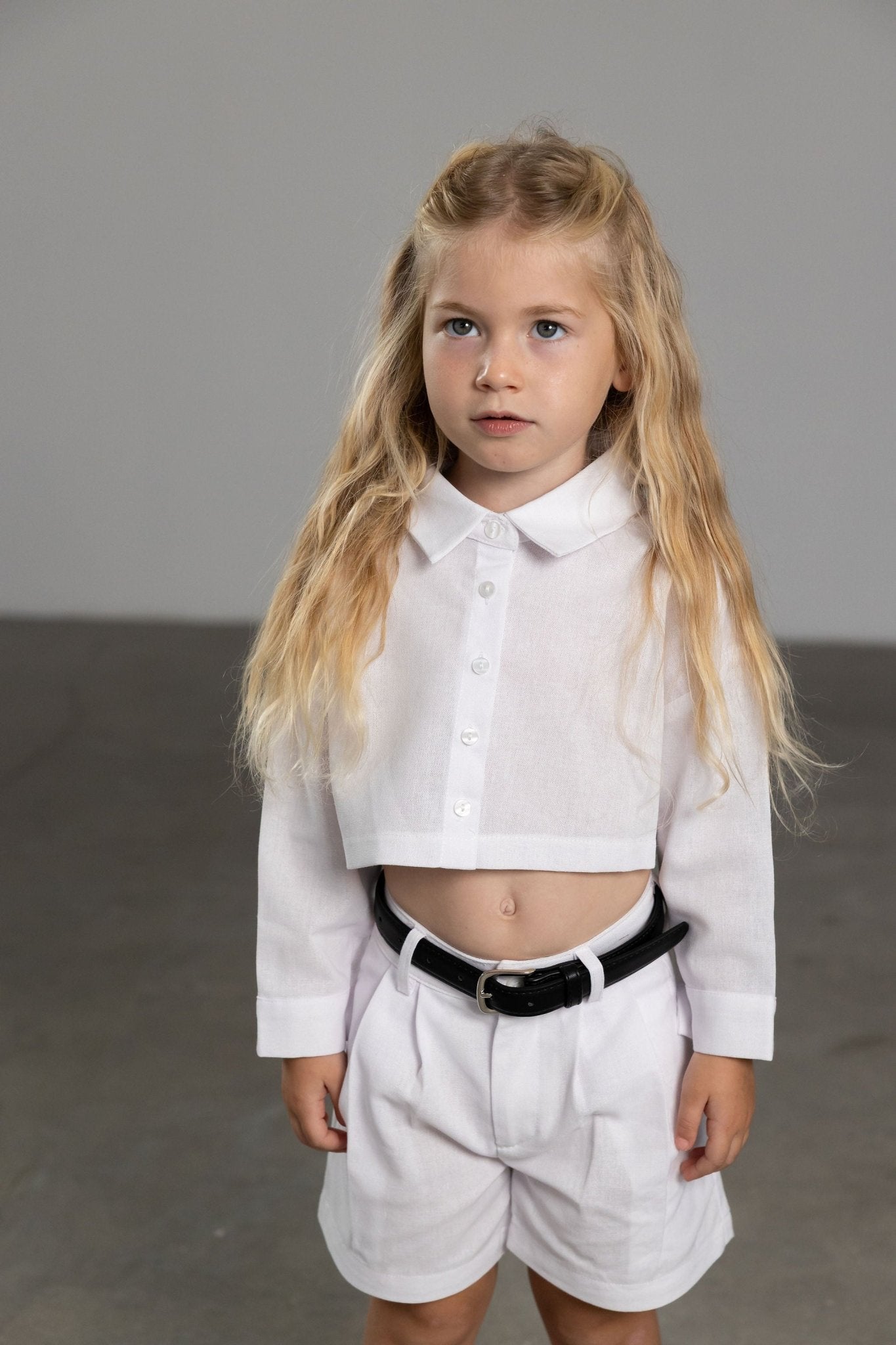 מכופתרת פשתן קרופ לבנה - Hipster