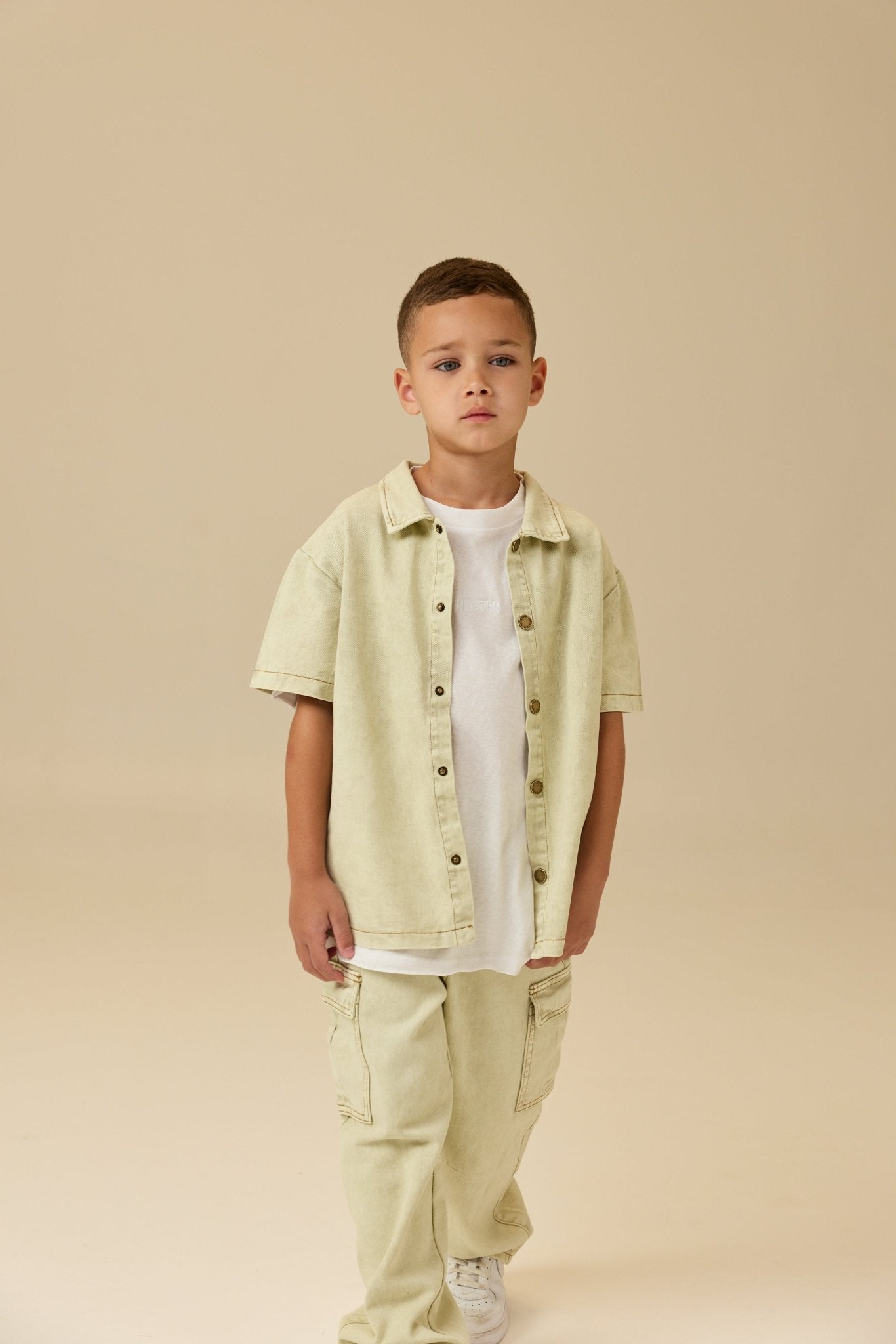 מכופתרת ג'ינס און - Hipster