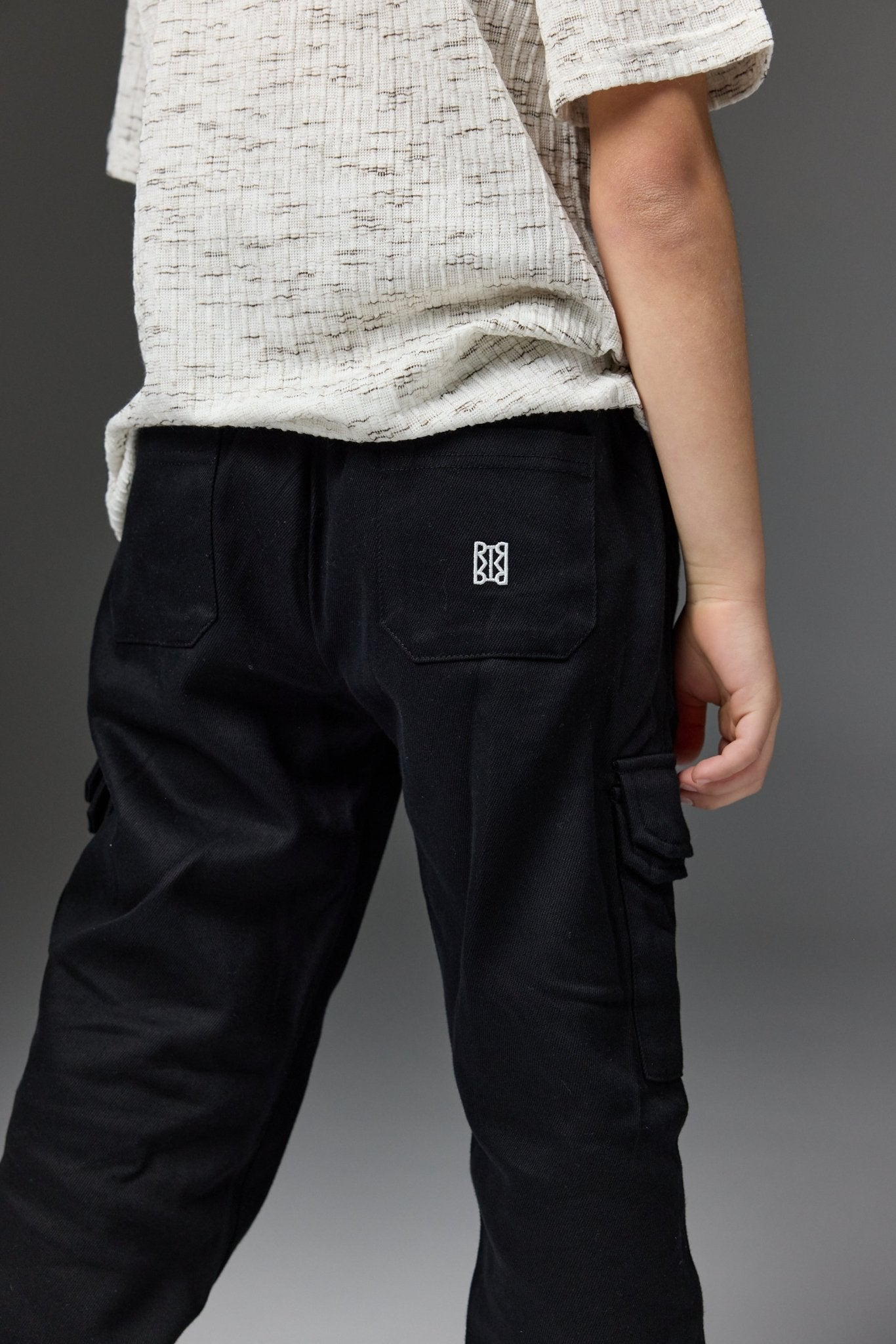 דגמ״ח ג׳ון שחור - Hipster