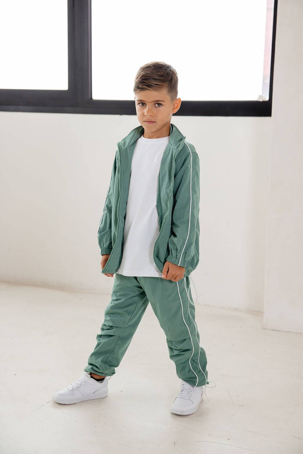 ג'קט ניילון ירוק - Hipster