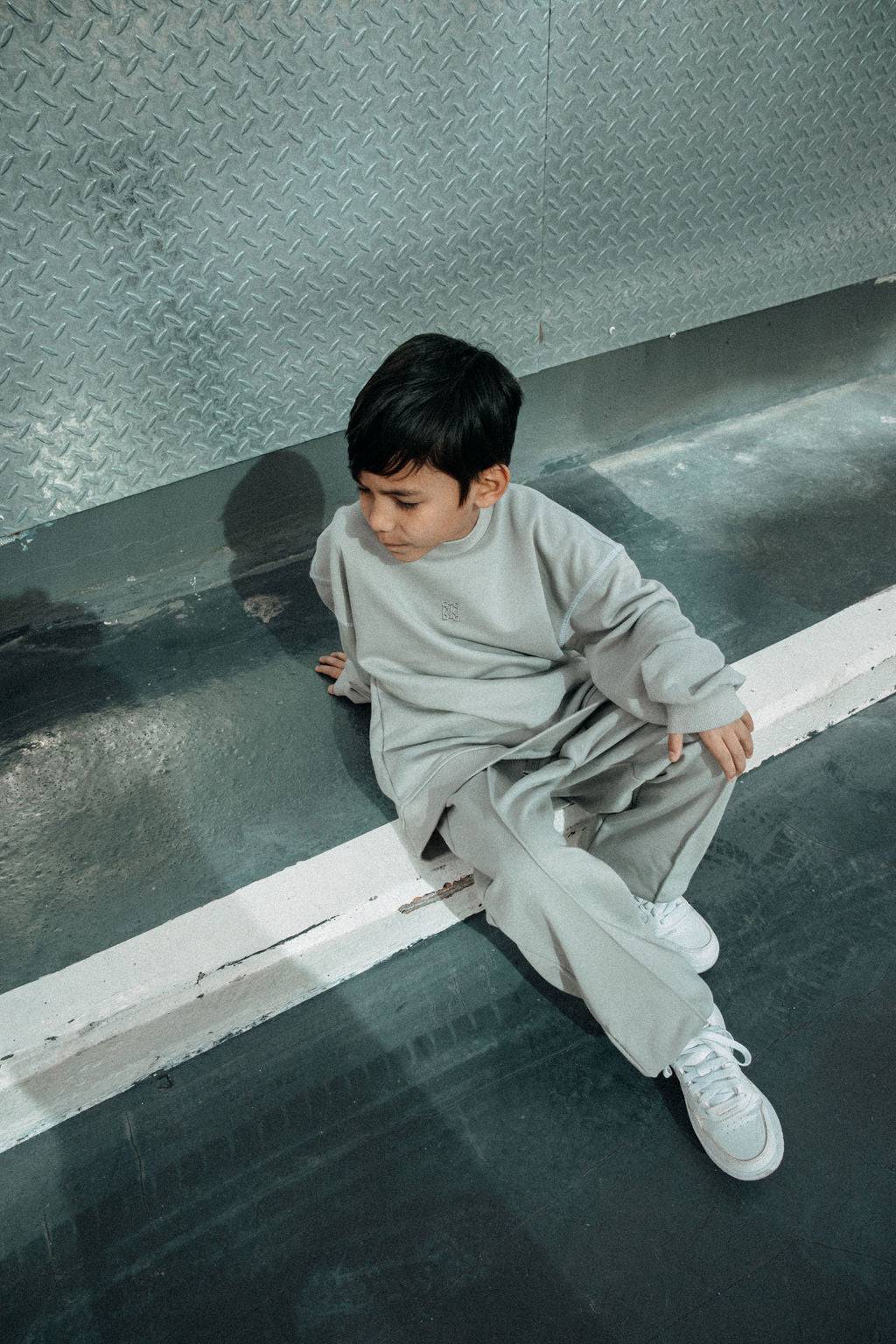 סווטשירט לוגו אבן - Hipster