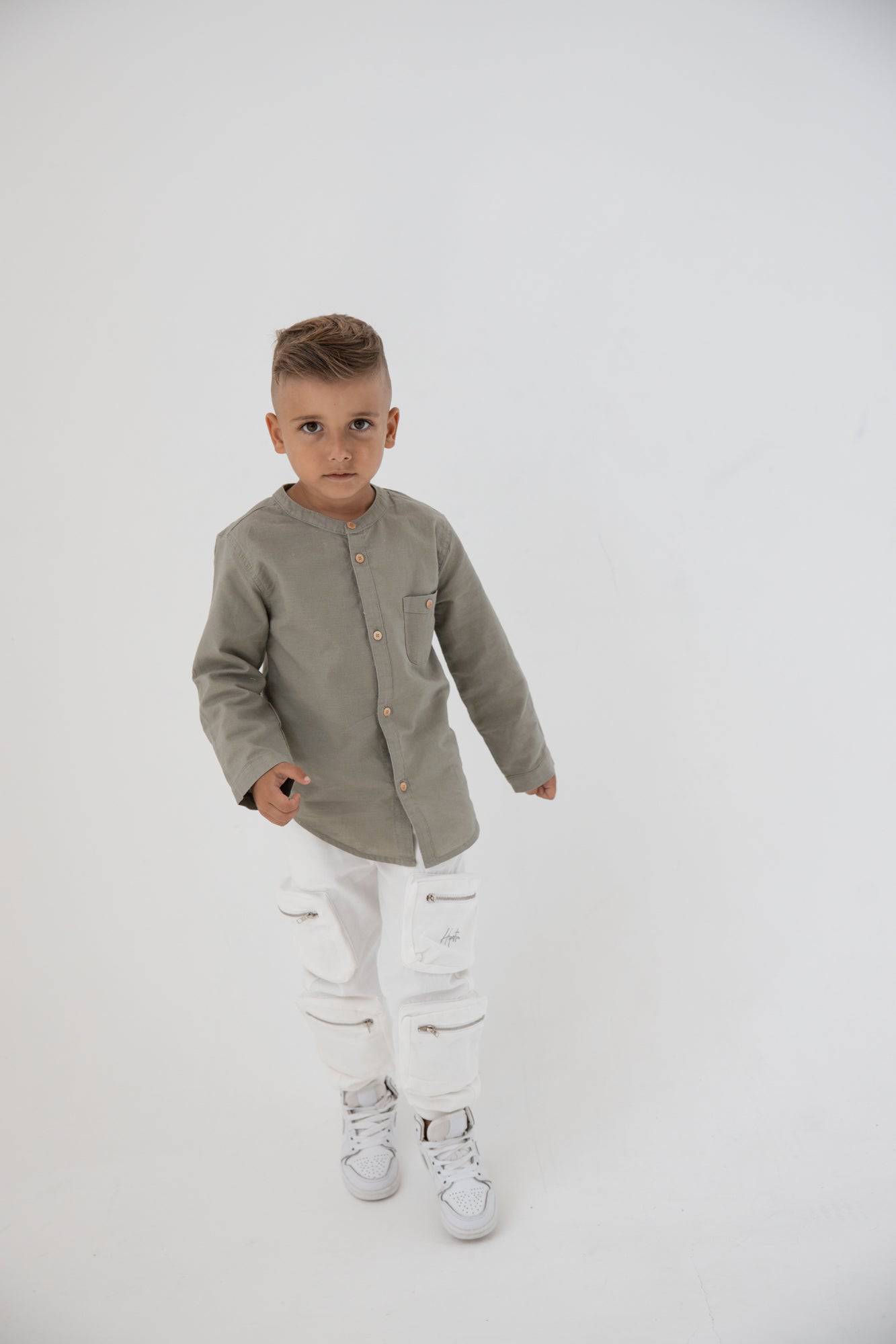 חולצה מכופתרת פשתן זית - Hipster