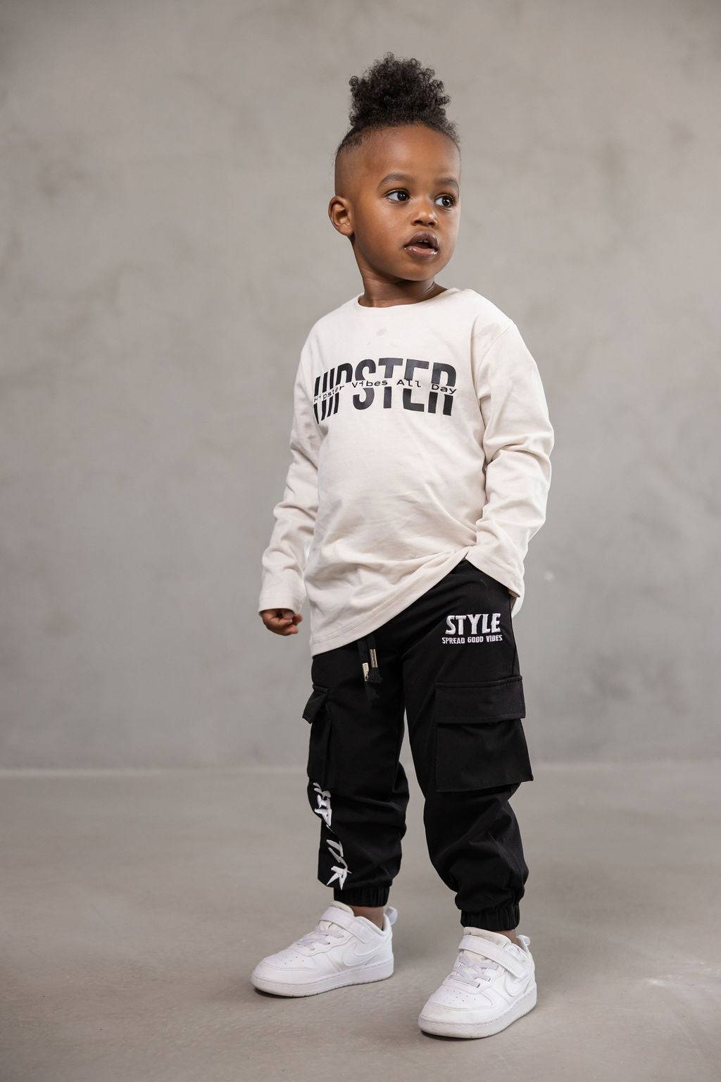 טישרט דילן בז' - Hipster