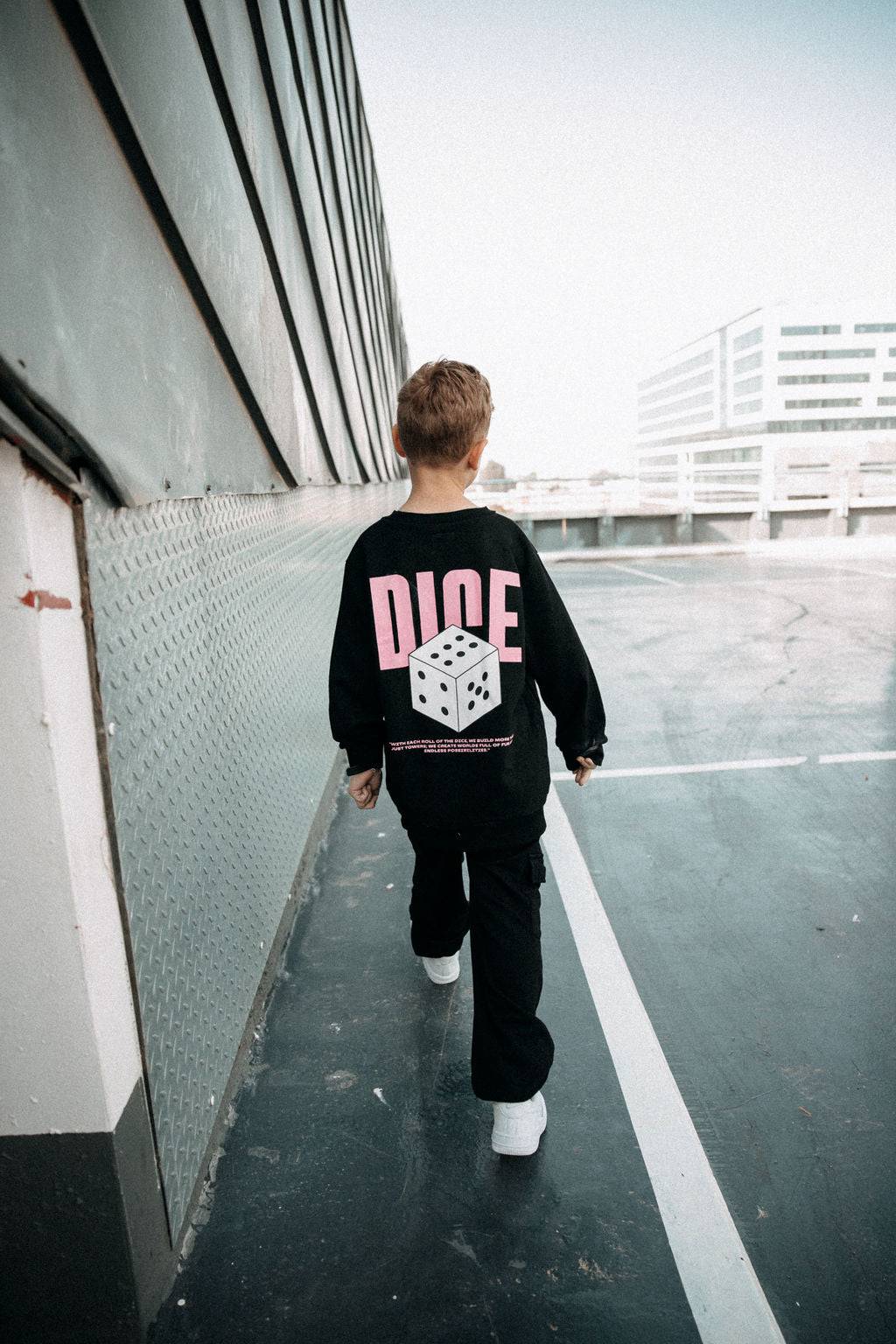 חליפת קוביות ביגוד ילדים