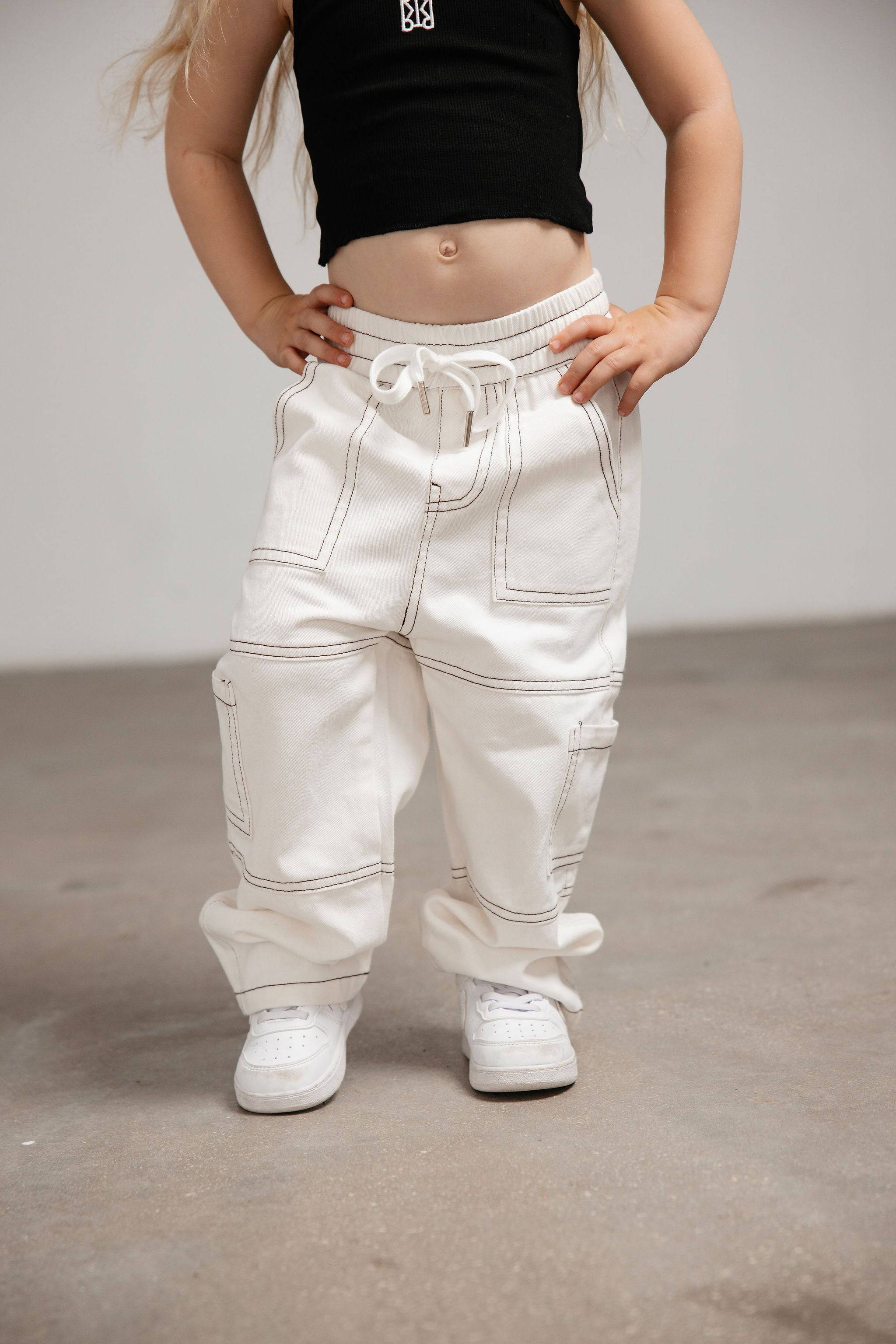 דגמ"ח תיפורים לבן - Hipster