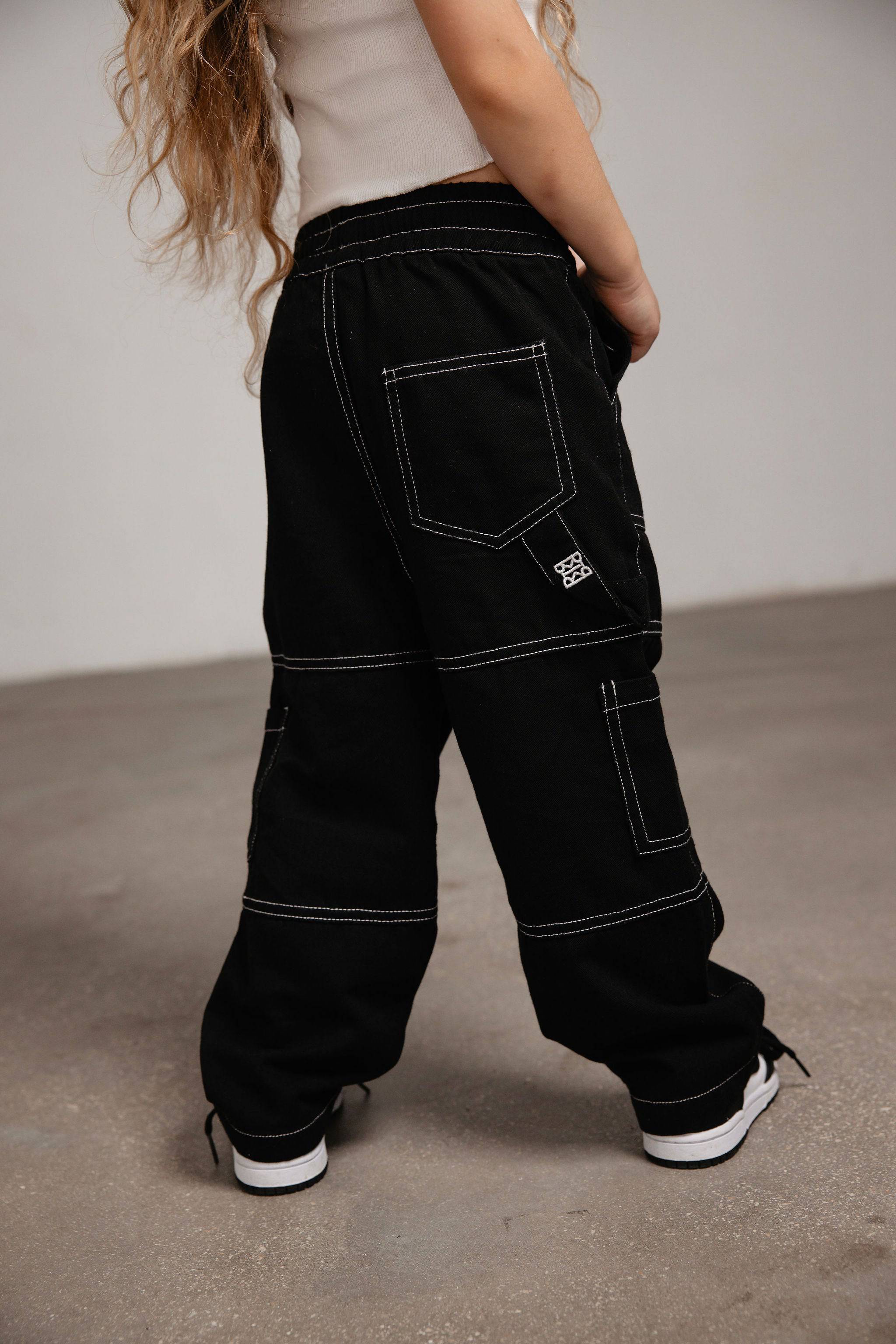 דגמ"ח תיפורים שחור - Hipster