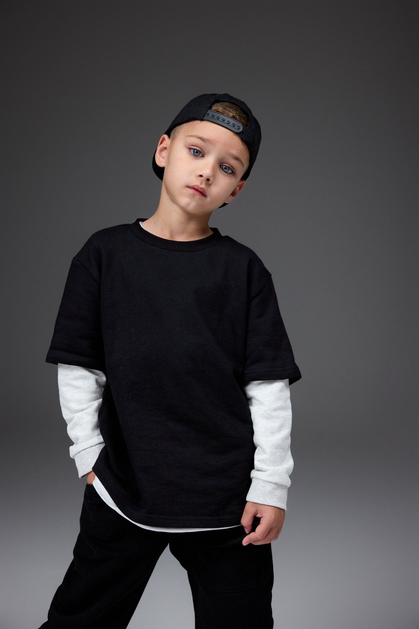 חולצת אייבי שחורה - Hipster