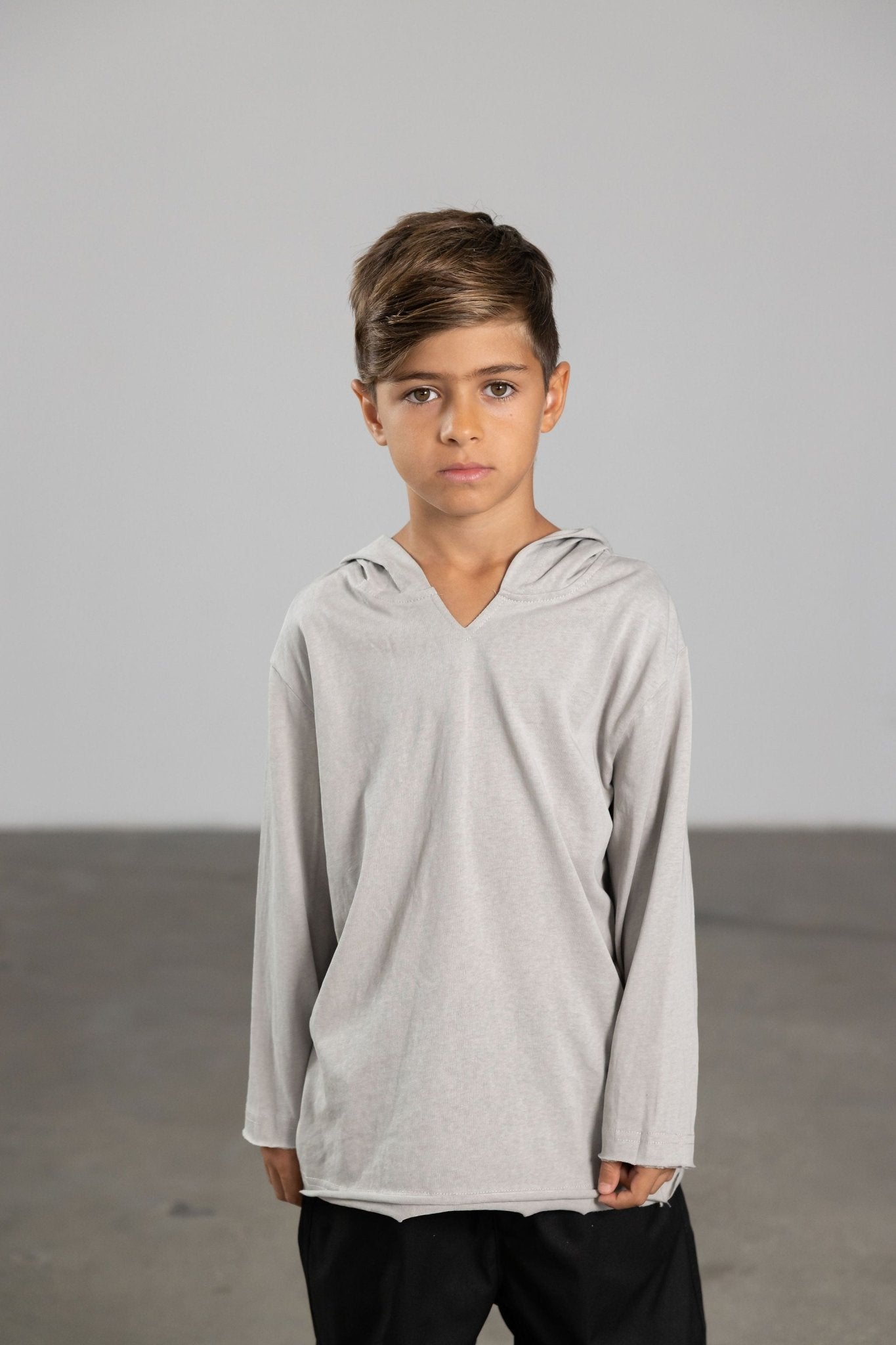 חולצת מילו אפורה - Hipster