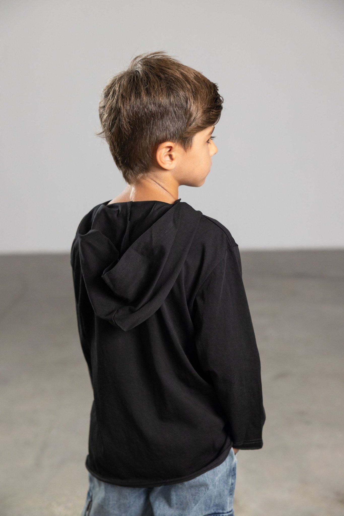 חולצת מילו שחורה - Hipster