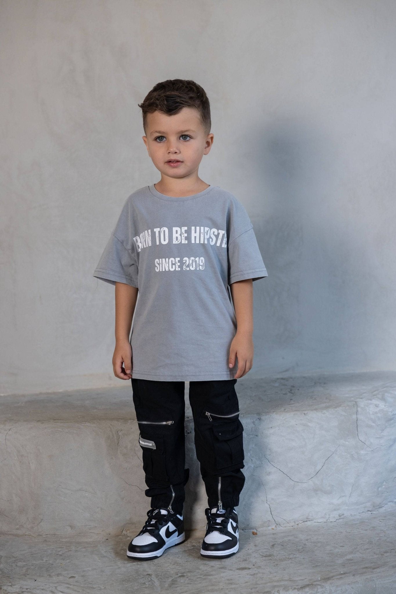 אפורה BORN חולצת - Hipster