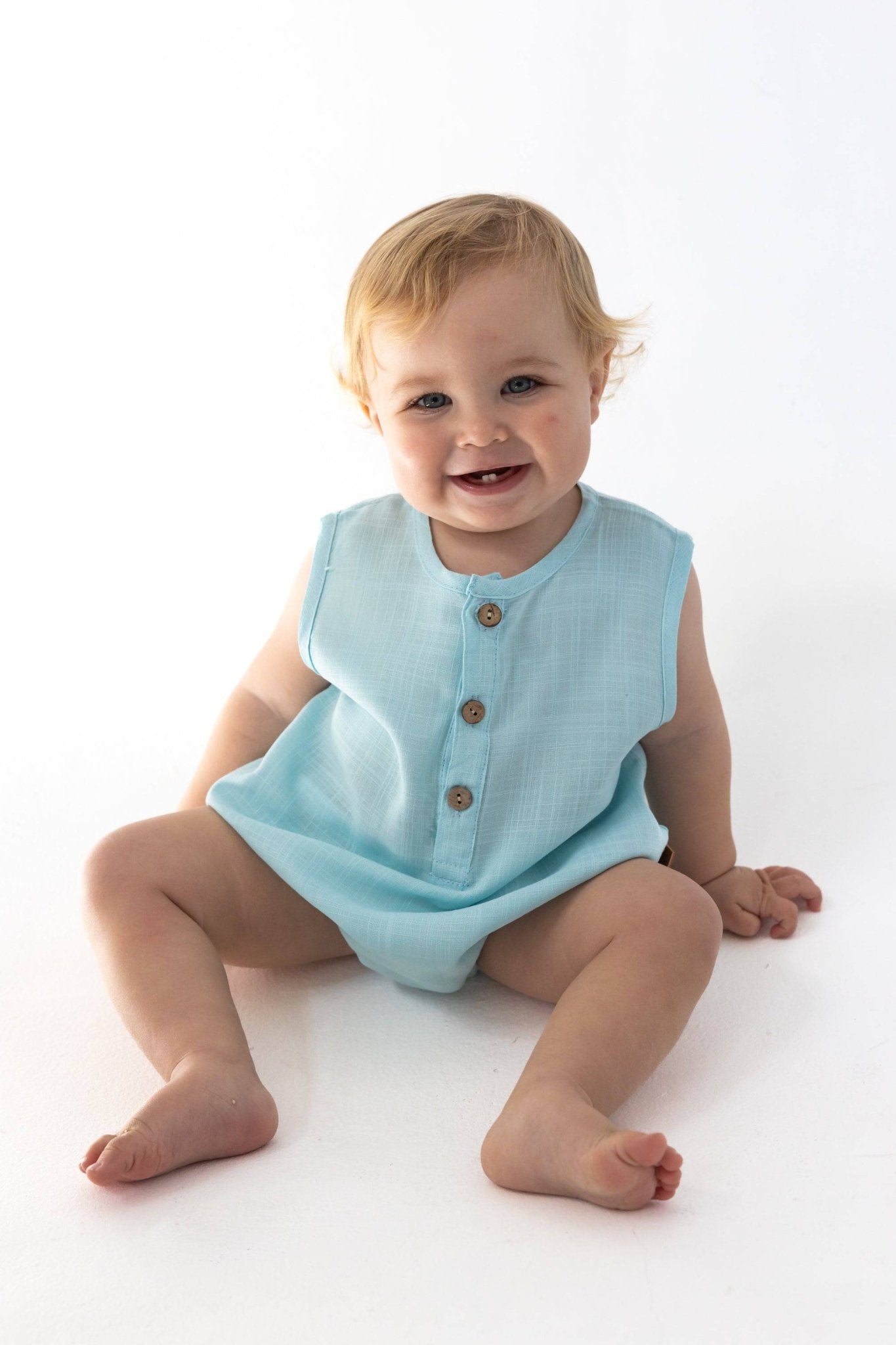 אוברול פשתן בייבי תכלת - Hipster