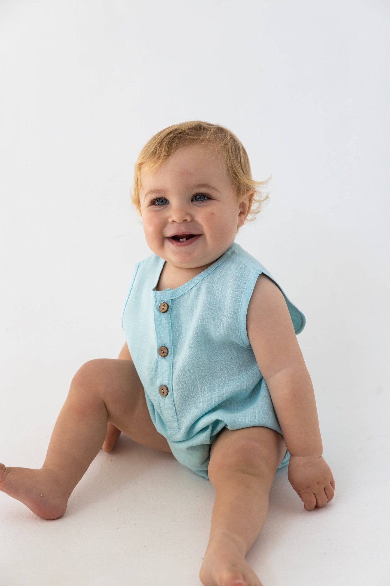 אוברול פשתן בייבי תכלת - Hipster