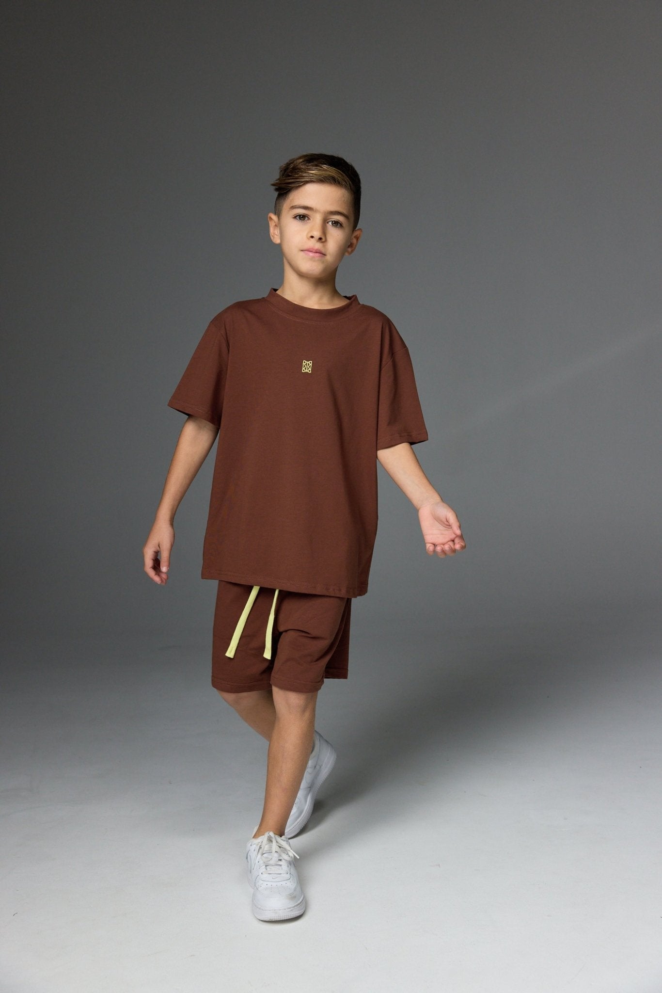 חליפת color שוקולד - Hipster