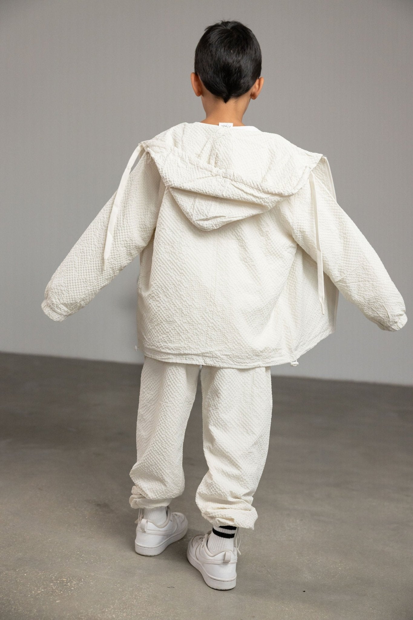 ג'קט ניילון ג'יי שנהב - Hipster