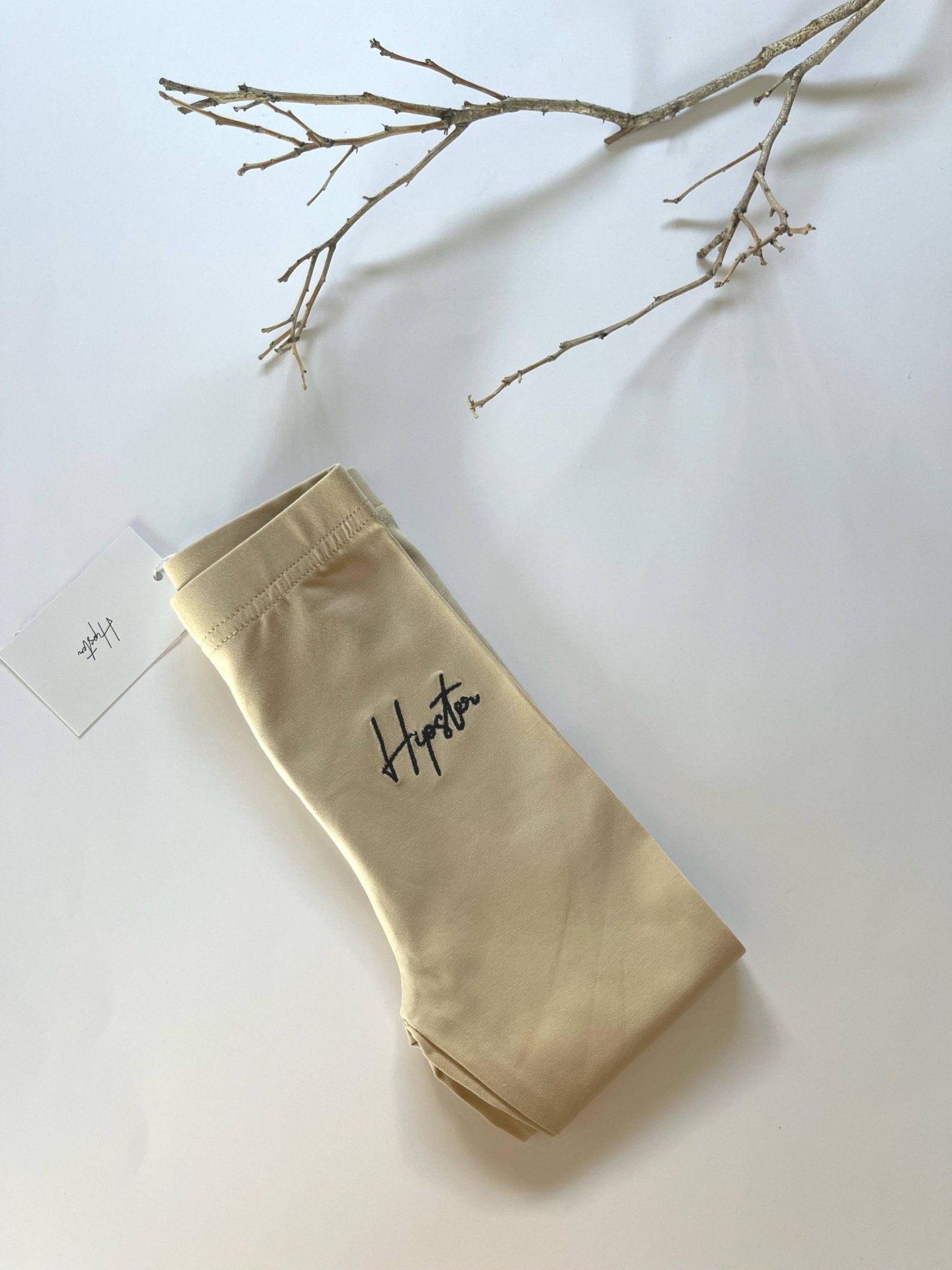 טייץ בז - Hipster