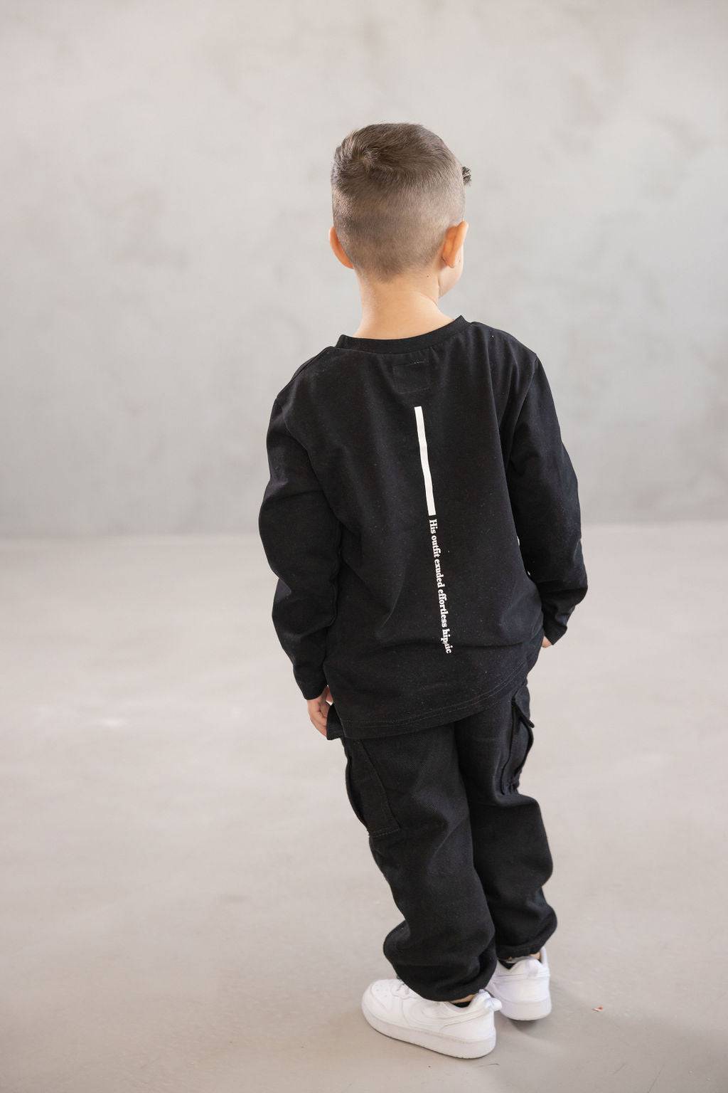 טישרט ג'וי שחורה - Hipster