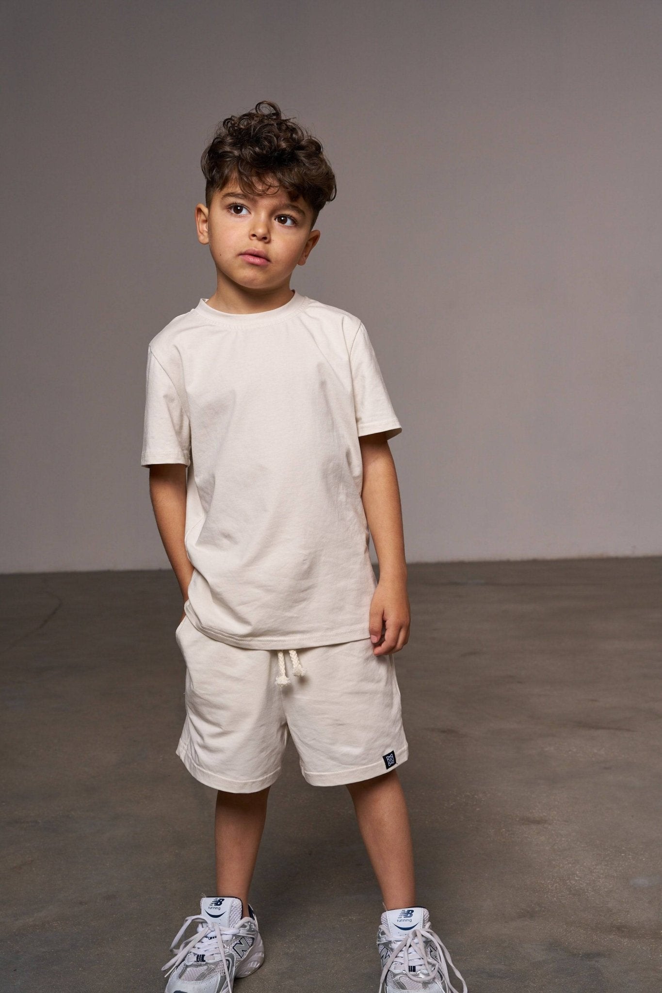 חליפת Basic קרם - Hipster