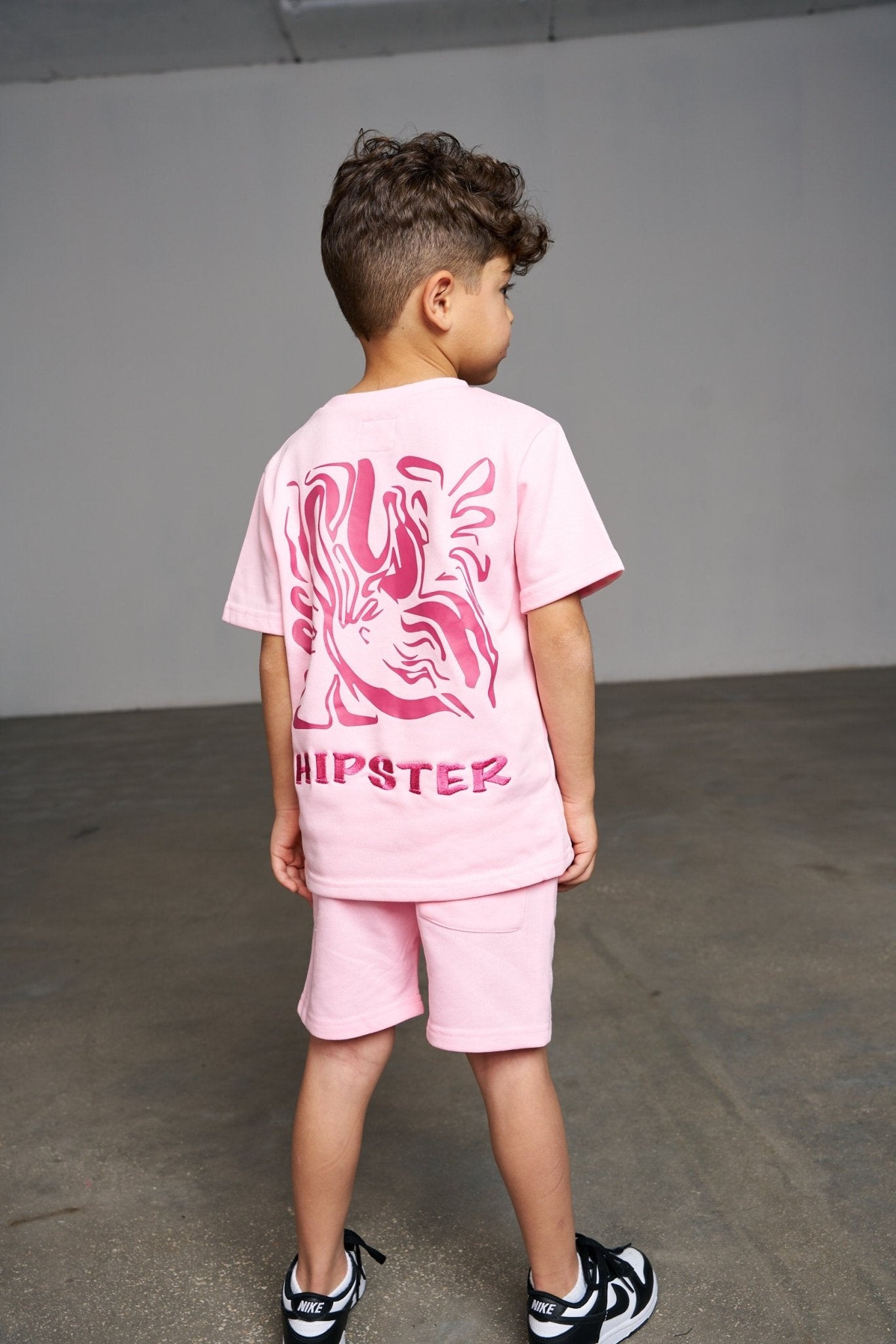 חליפת Cherry ורודה - Hipster