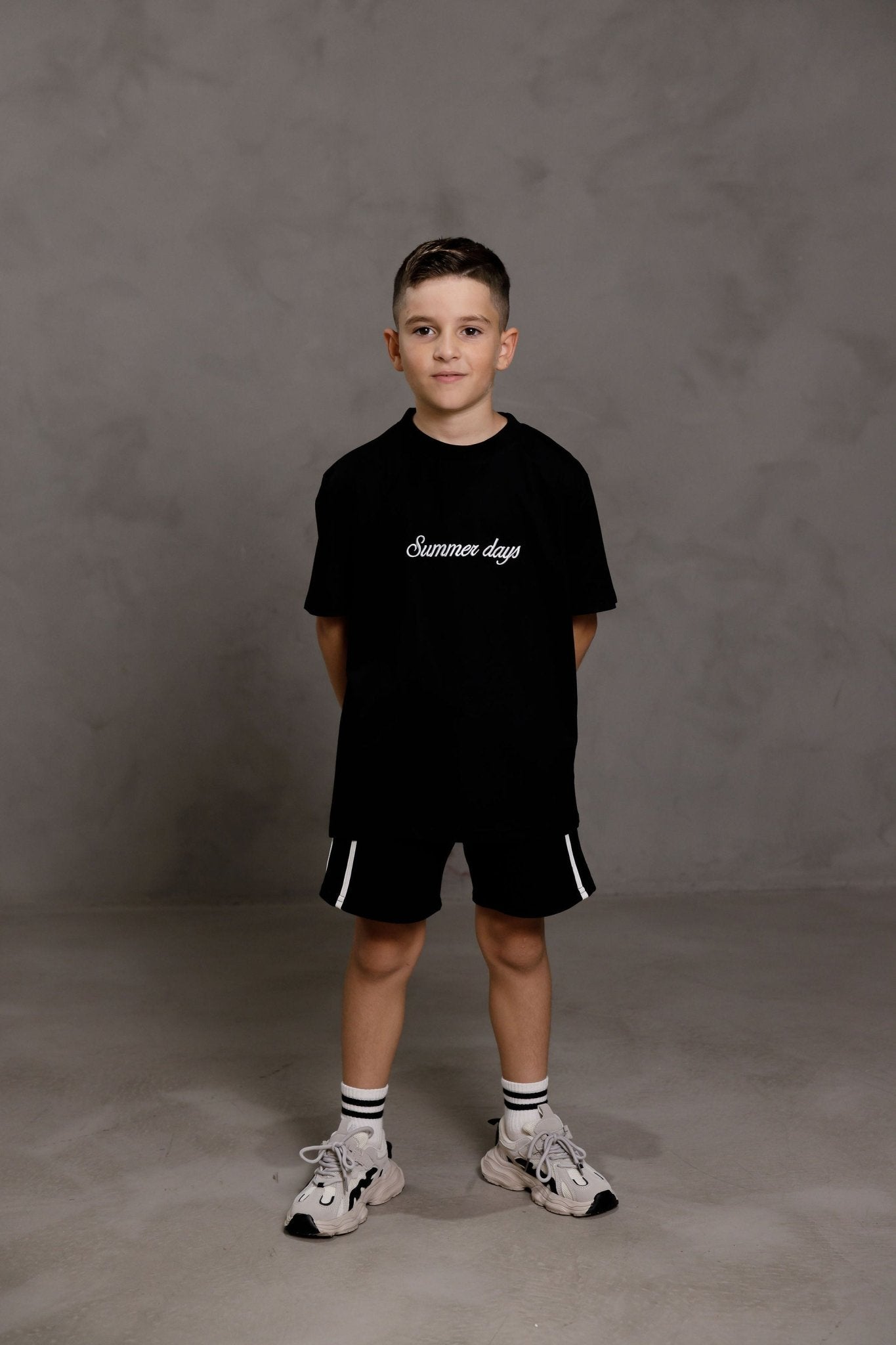 חליפת ג'יי שחורה - Hipster