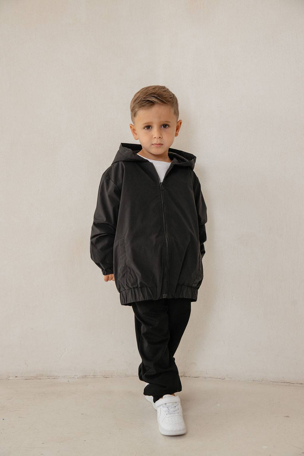 מעיל שחור - Hipster